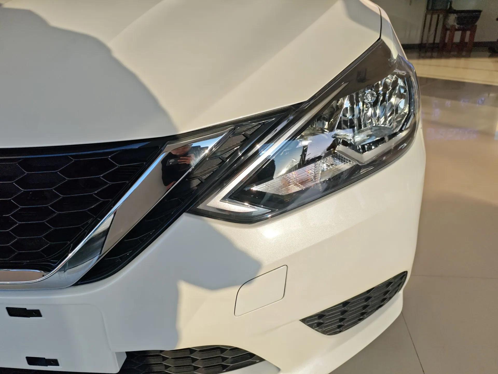 Nissan Sylphy 2024 Facelifted Three Classic 1.6XE CVT Comfort Edition — миниатюра 9
