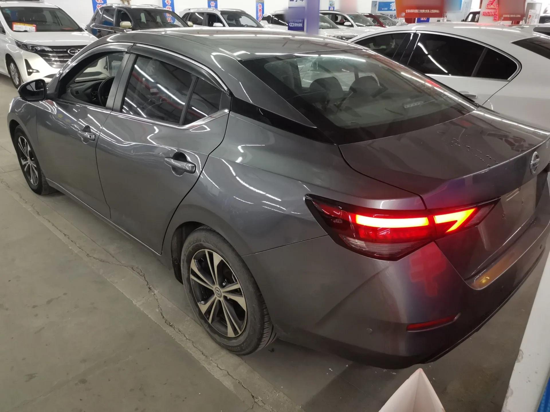 Nissan Sylphy 2021 1.6L XL CVT Enjoyment Edition — миниатюра 4