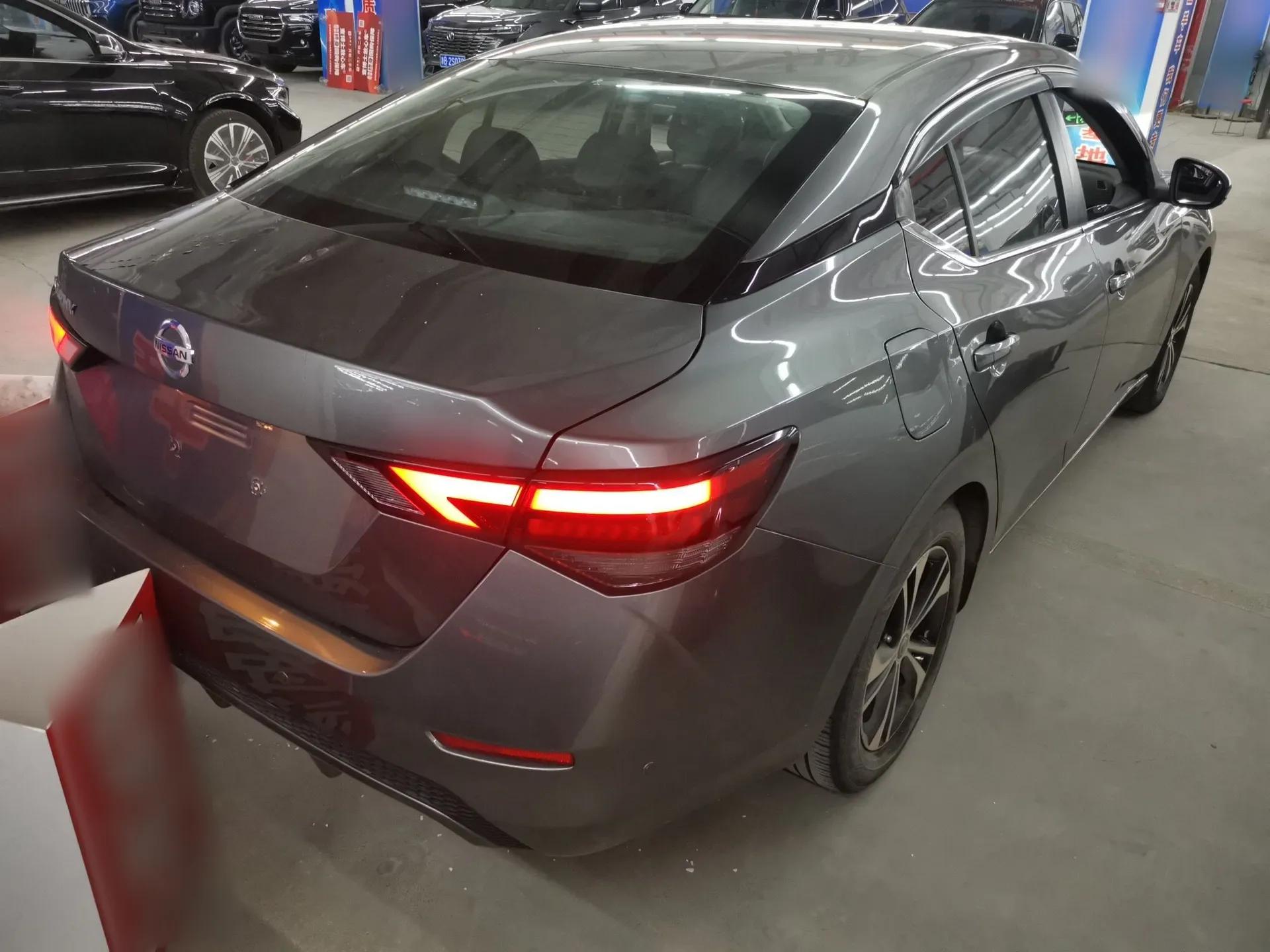 Nissan Sylphy 2021 1.6L XL CVT Enjoyment Edition — миниатюра 6