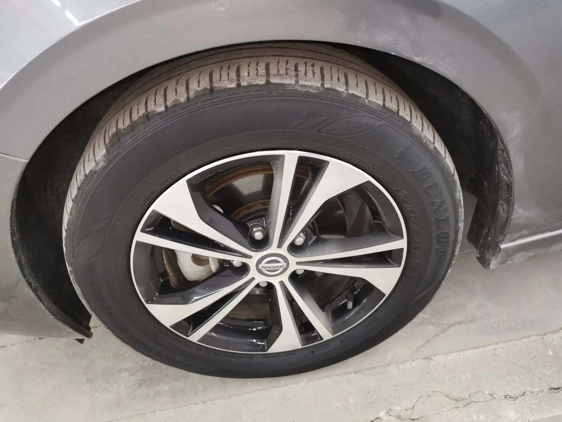 Nissan Sylphy 2021 1.6L XL CVT Enjoyment Edition — миниатюра 8