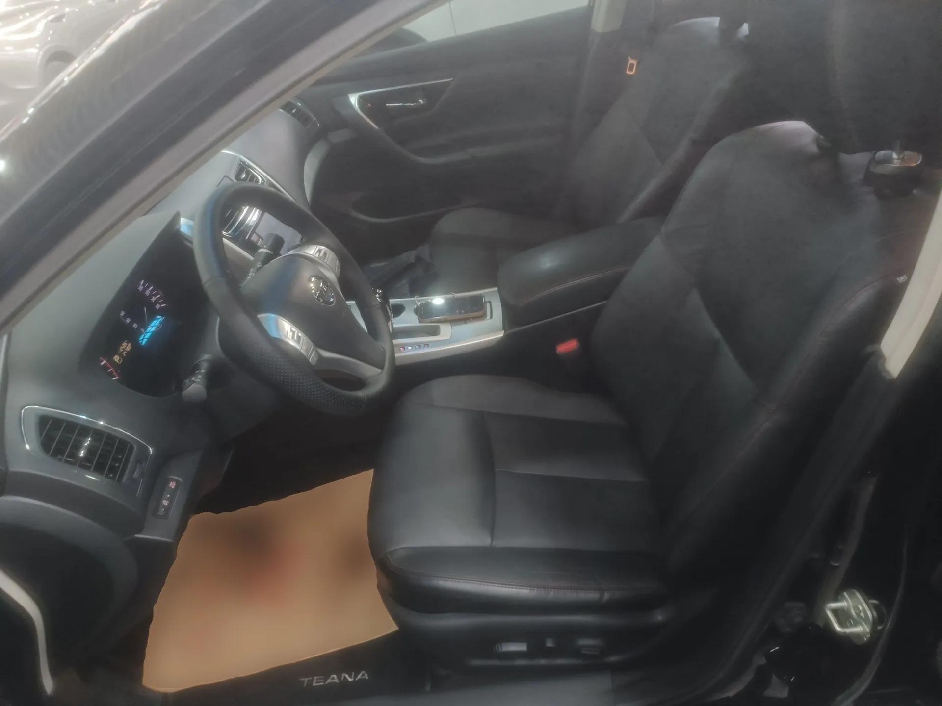 Nissan Teana 2016 2.0L XL Comfort Edition — миниатюра 18