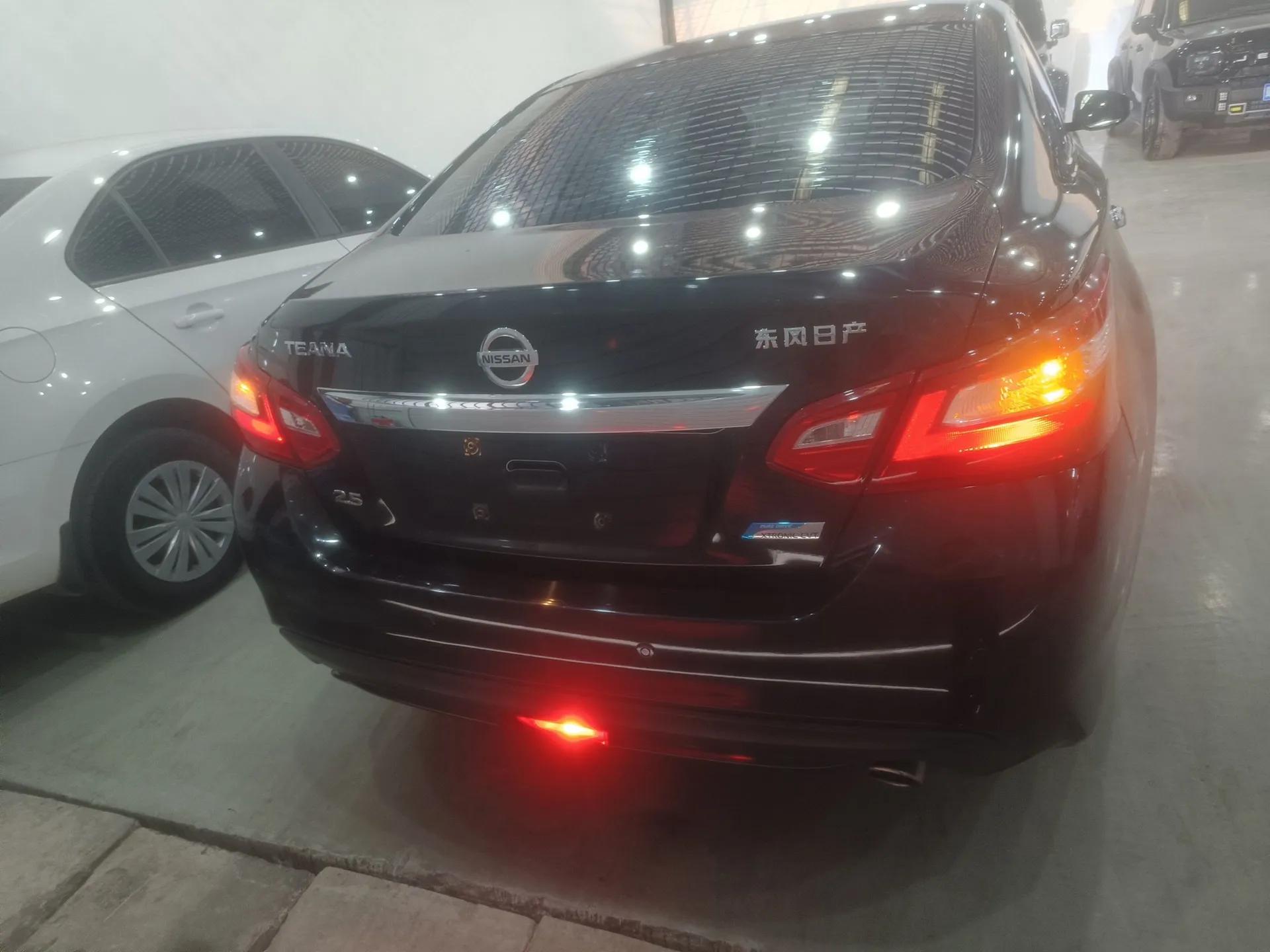 Nissan Teana 2016 2.0L XL Comfort Edition — миниатюра 5