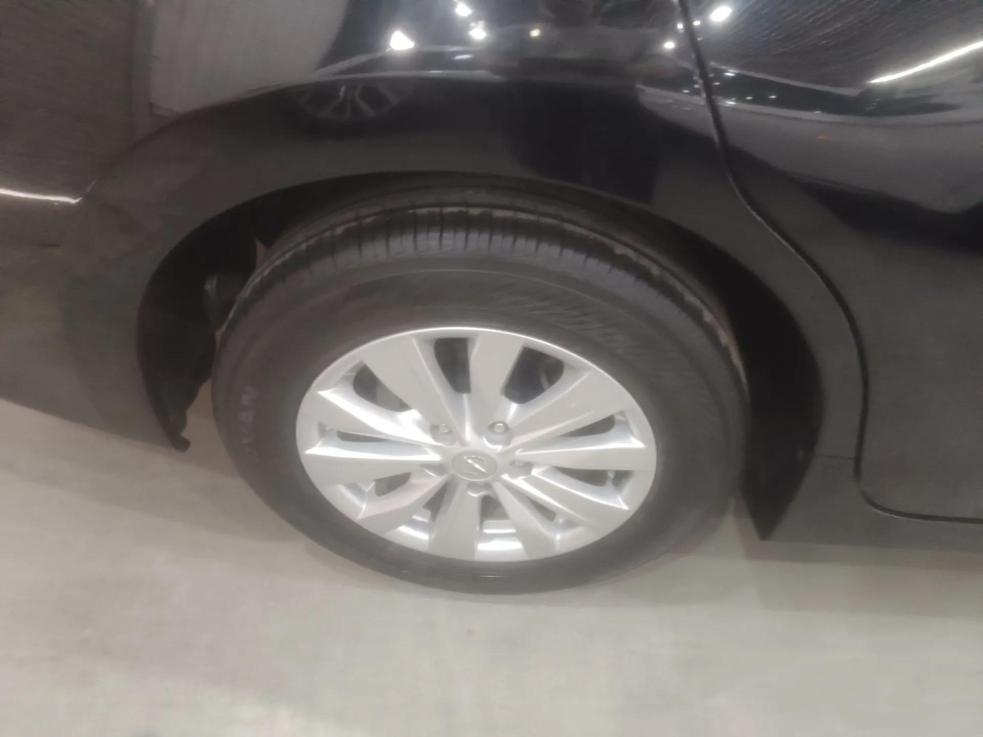Nissan Teana 2016 2.0L XL Comfort Edition — миниатюра 10