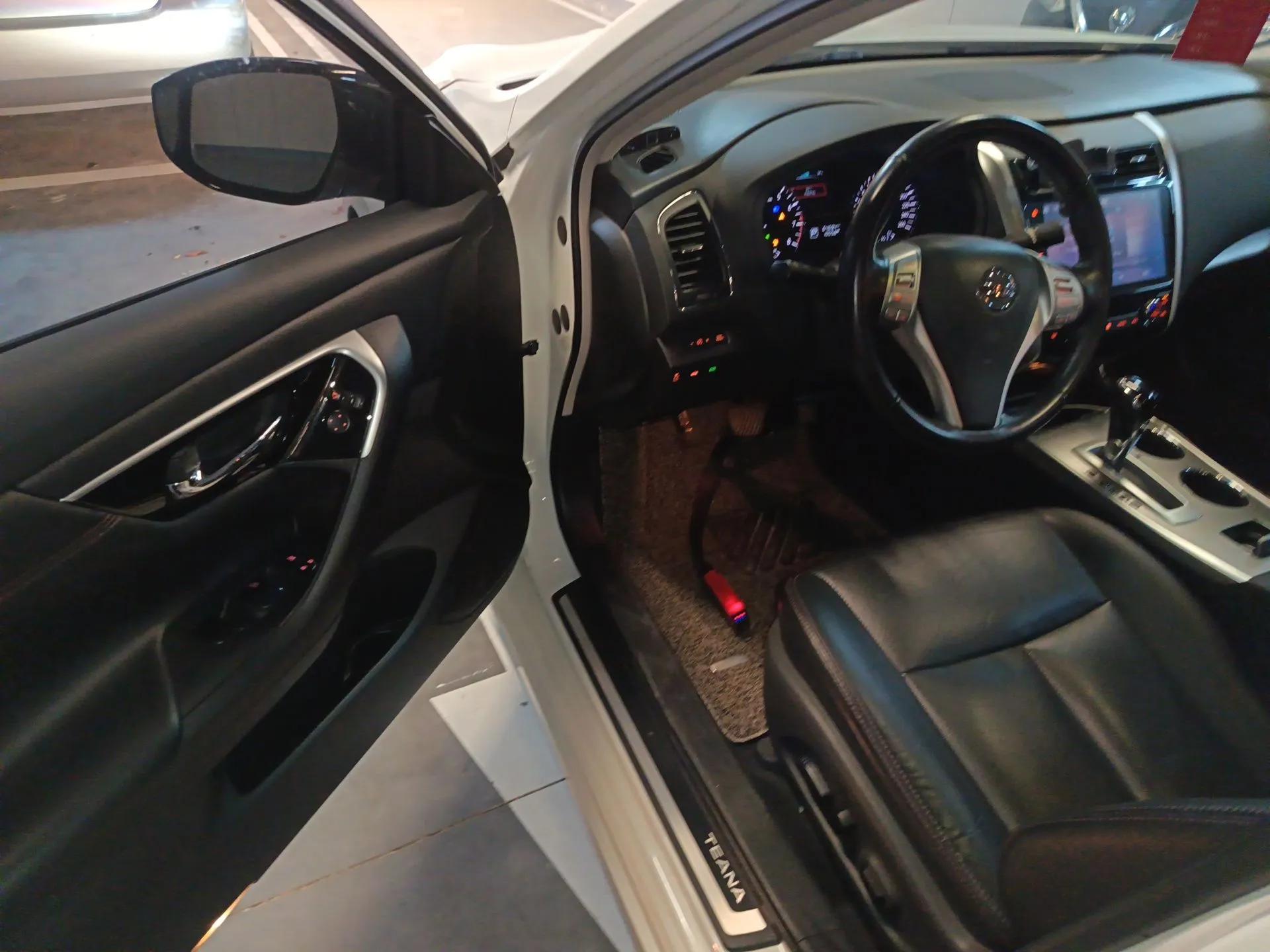 Nissan Teana 2018 2.0L XL Smart Upgrade Edition — миниатюра 18