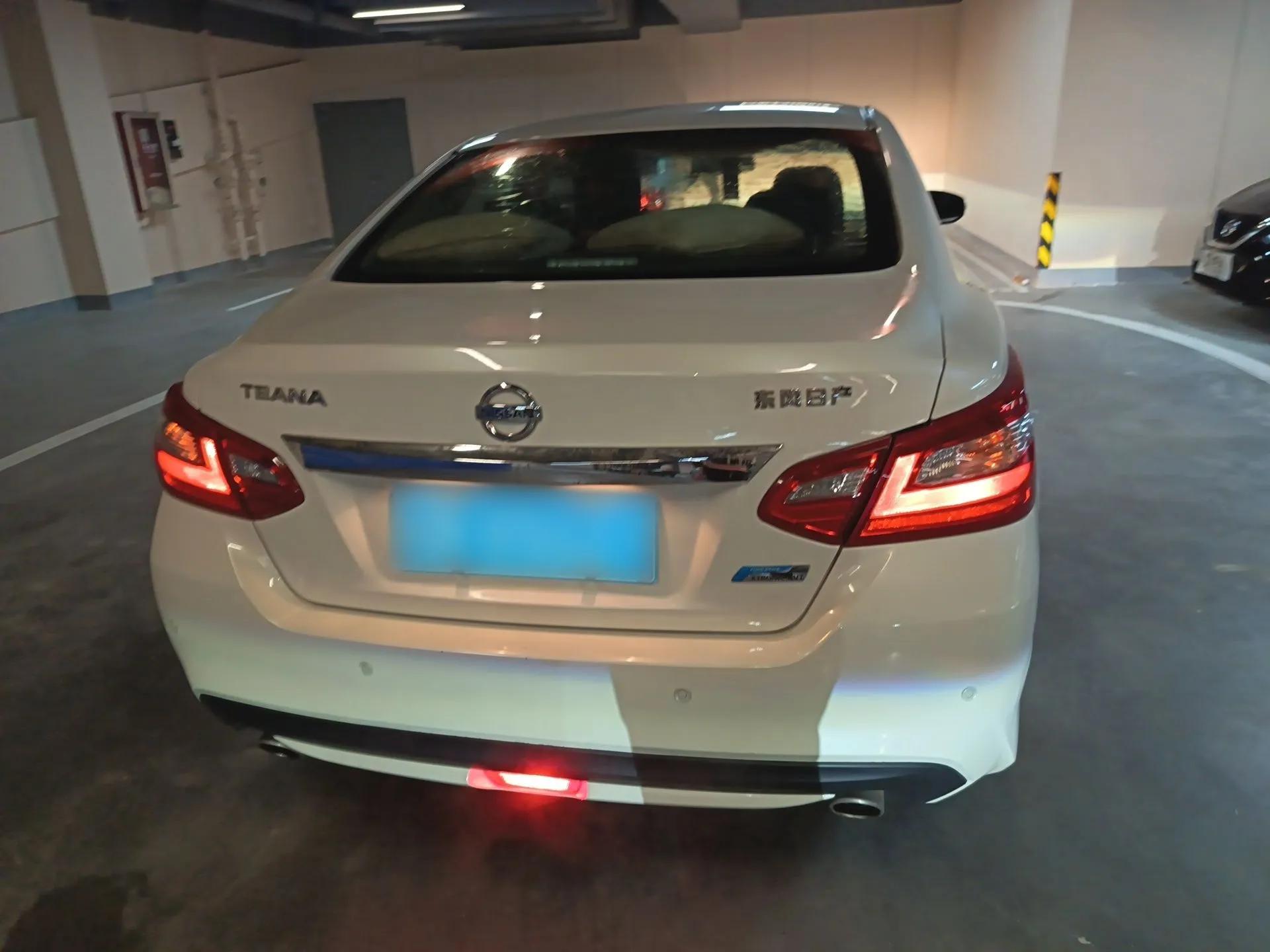 Nissan Teana 2018 2.0L XL Smart Upgrade Edition — миниатюра 3
