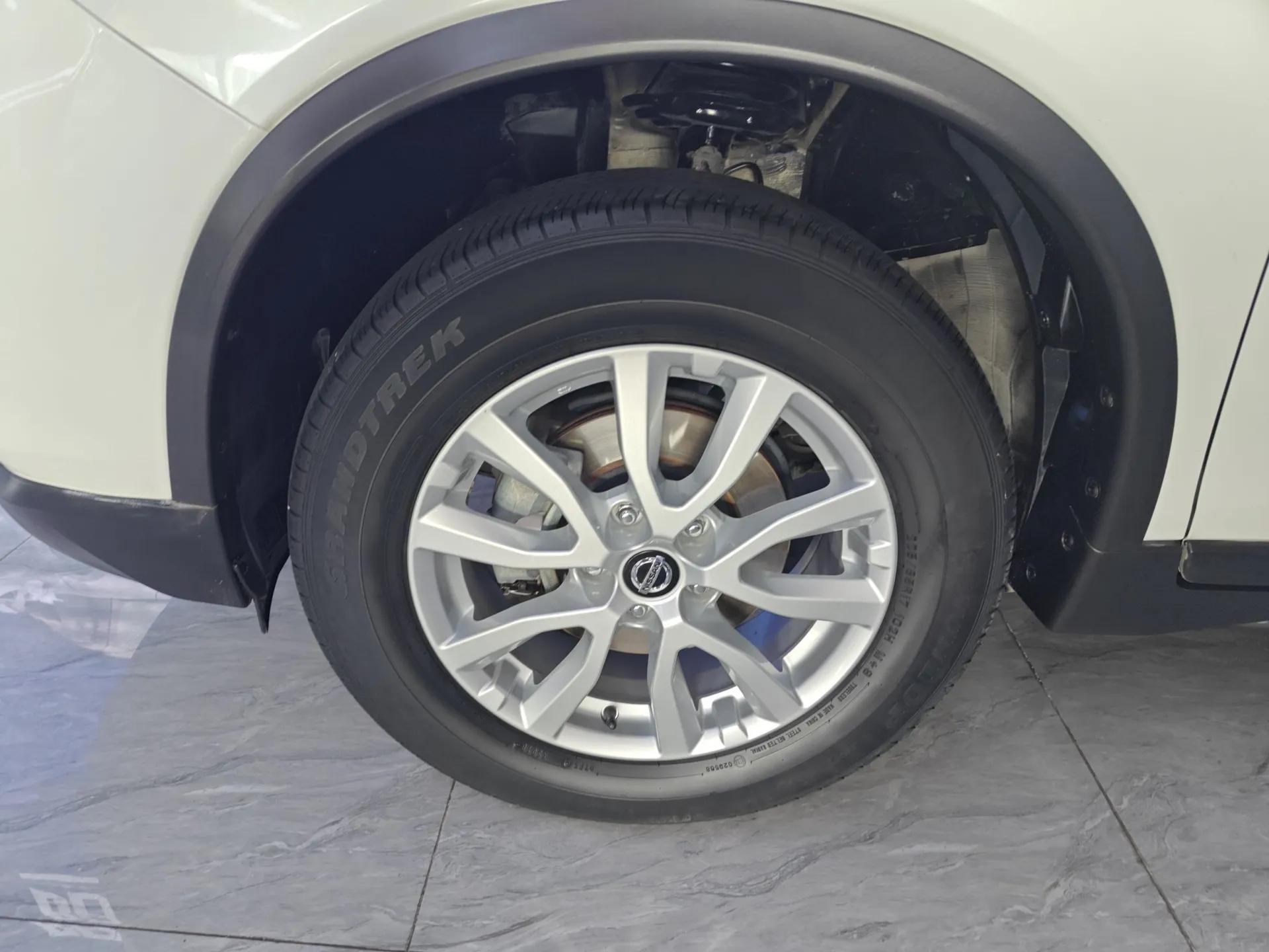 Nissan X-Trail 2019 2.0L CVT Smart Connect Comfort Edition 2WD — миниатюра 8
