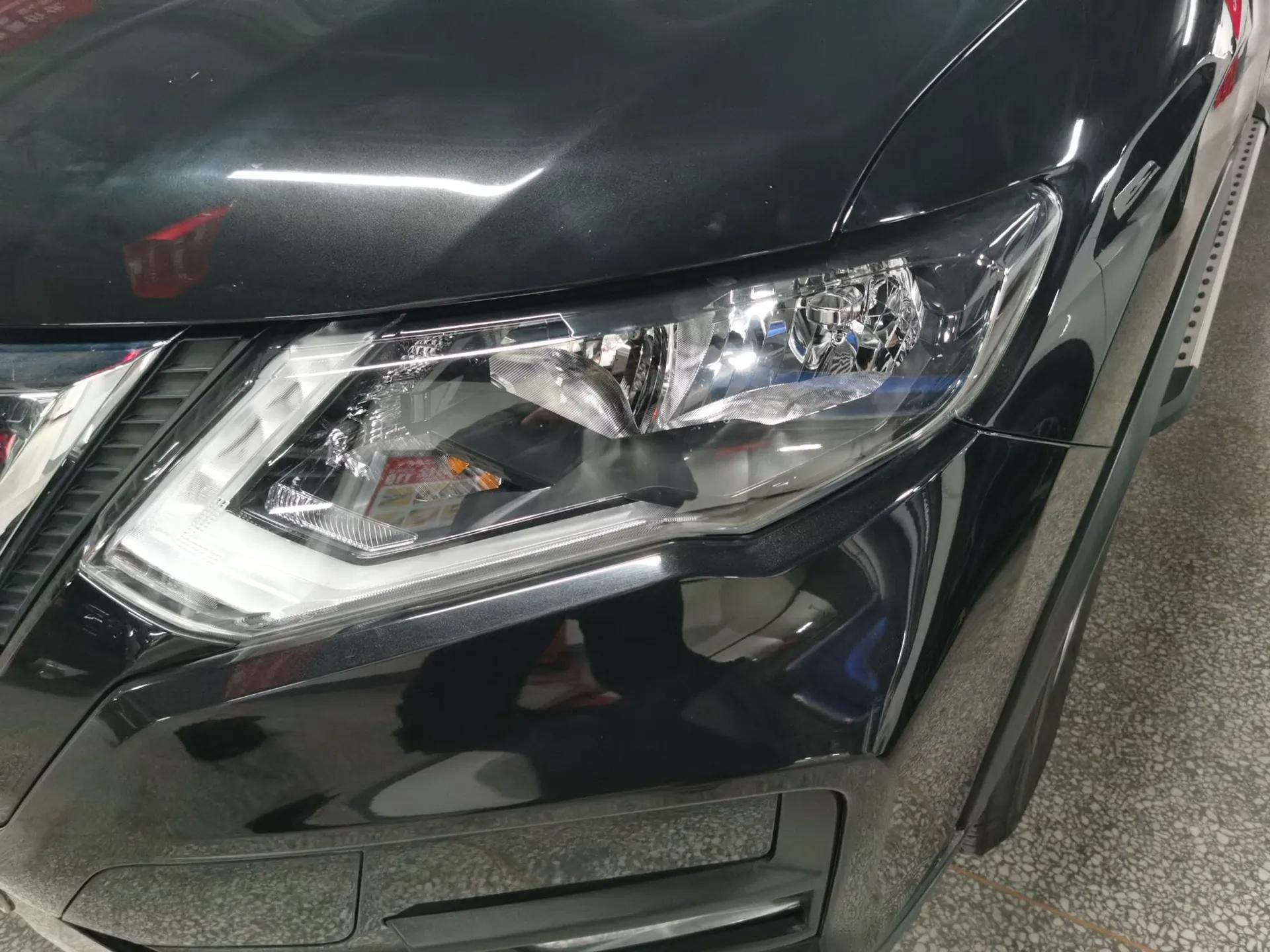 Nissan X-Trail 2021 2.0L CVT 2WD XL ITS Comfort Commemorative Edition — миниатюра 3