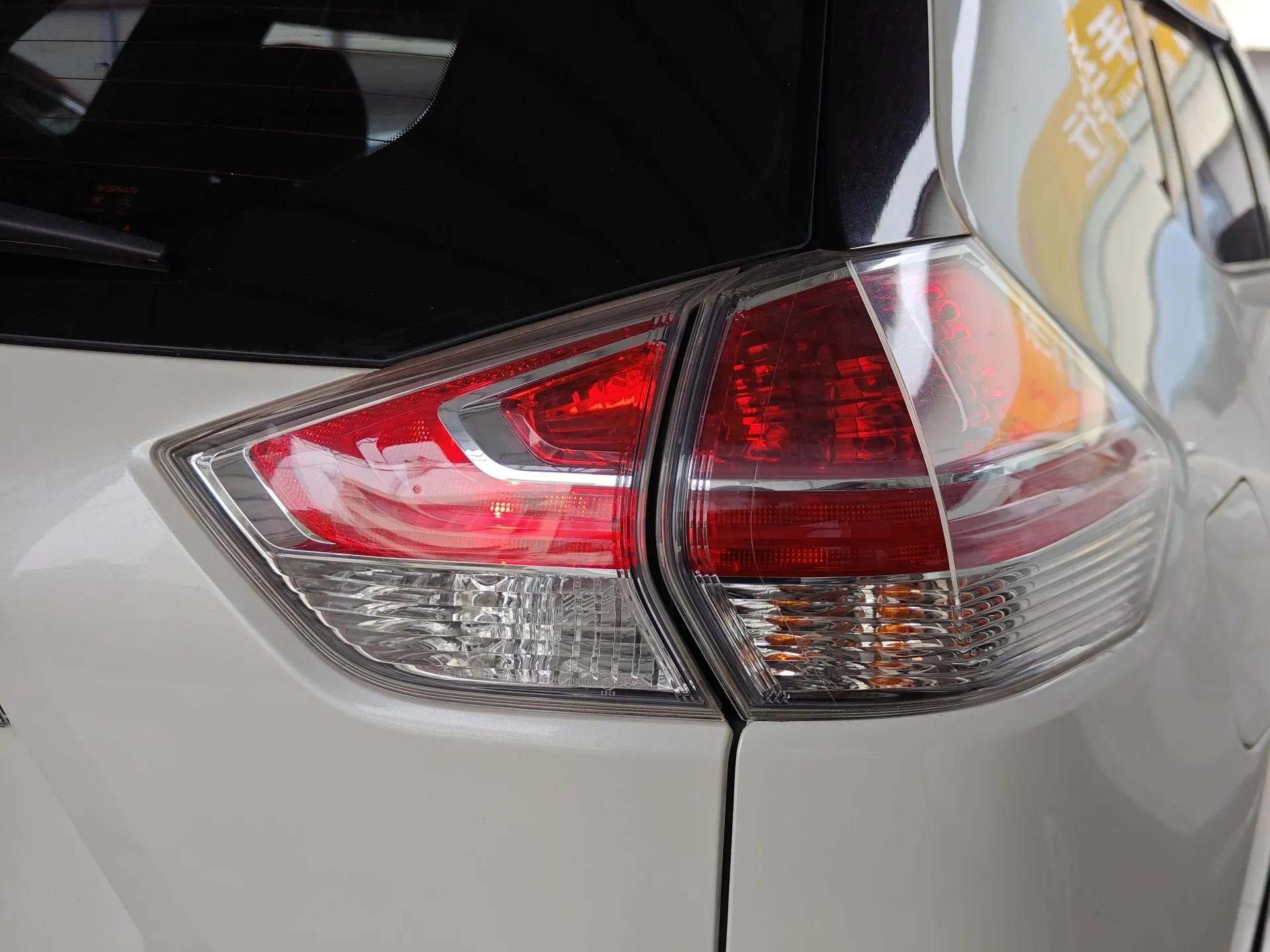 Nissan X-Trail 2014 2.0L CVT Comfort Edition 2WD — миниатюра 7