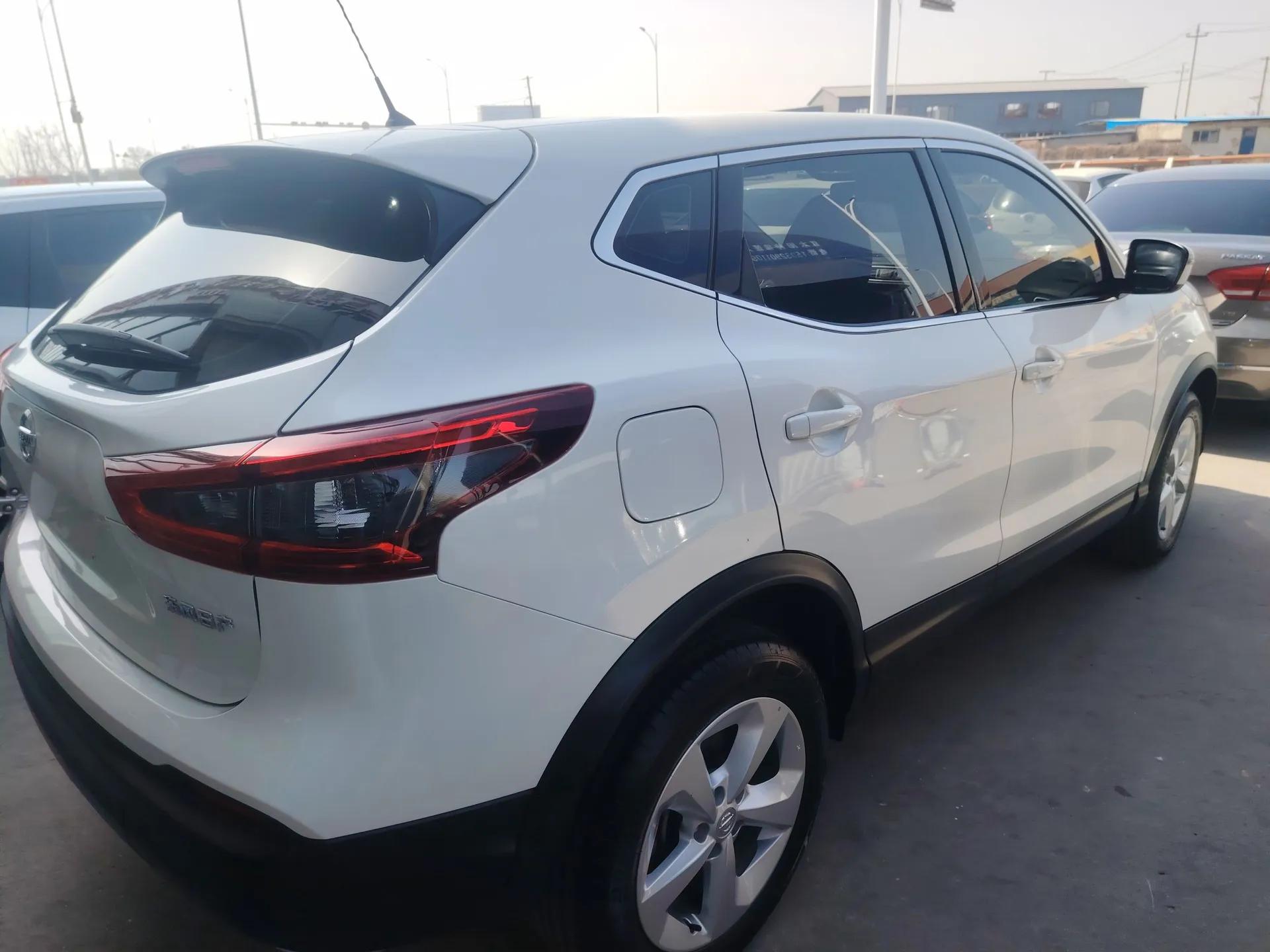 Nissan Qashqai 2022 2.0L CVT XV Smart Enjoyment Version — миниатюра 6