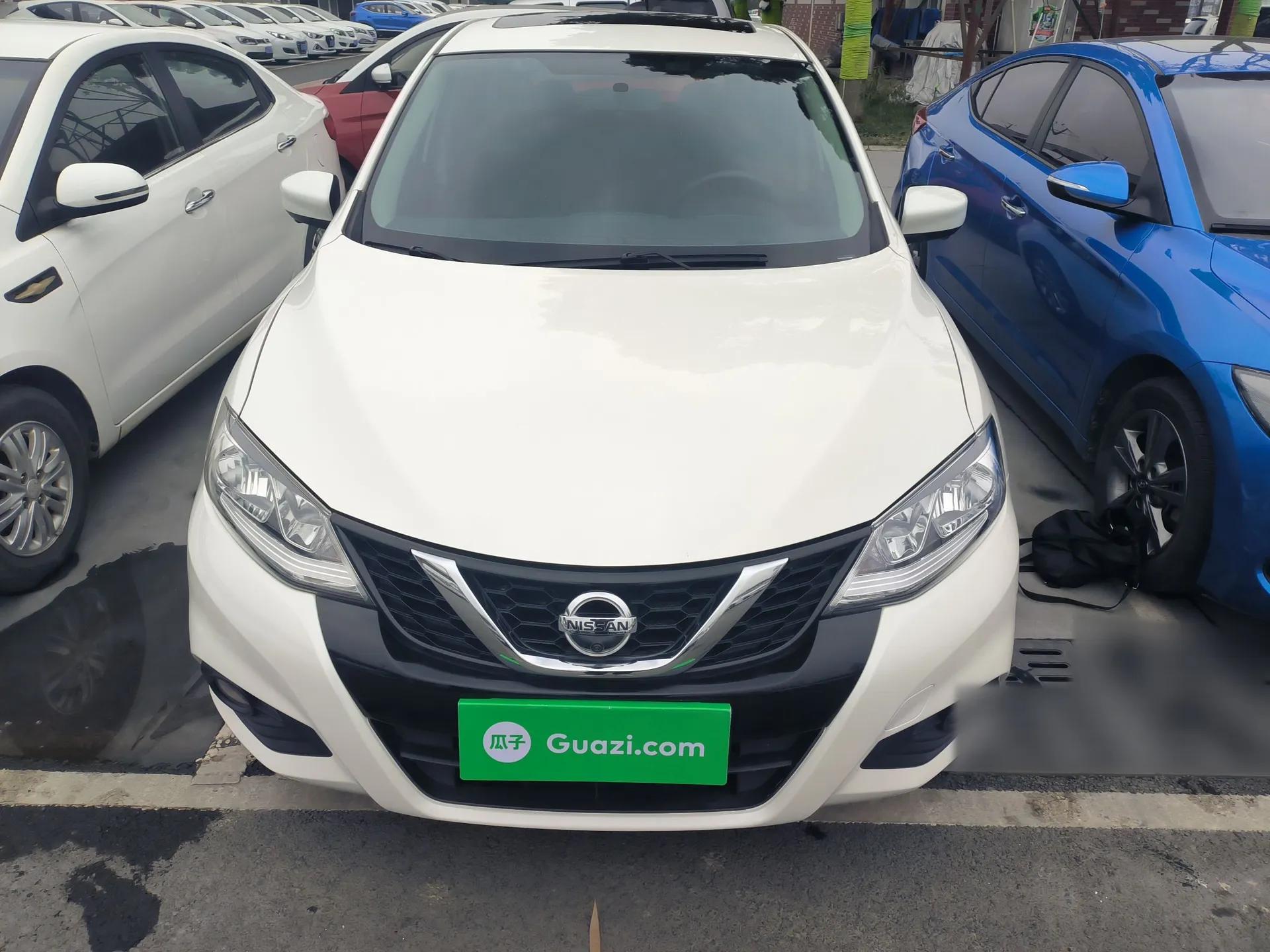 Nissan Tiida 2016 1.6L CVT Cool Dynamic Edition — миниатюра 2