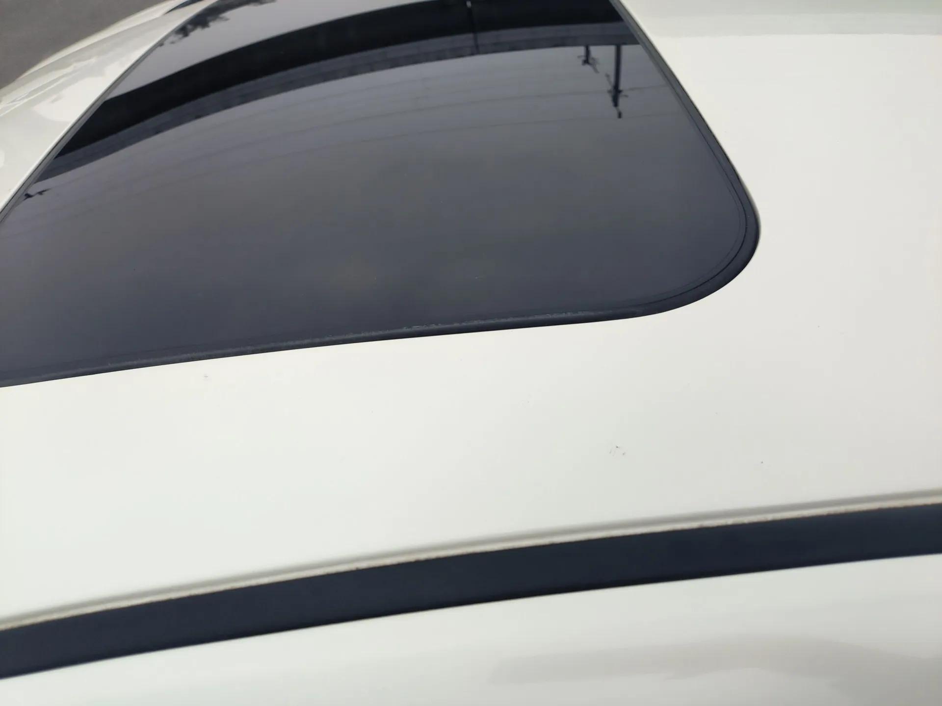 Nissan Tiida 2016 1.6L CVT Cool Dynamic Edition — миниатюра 11