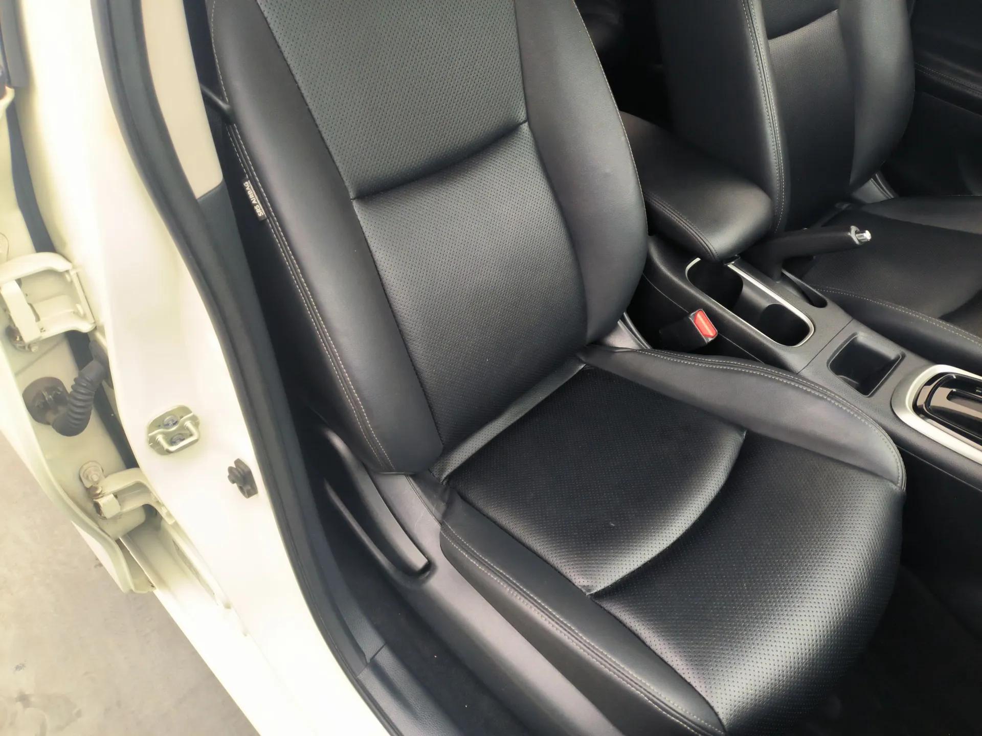Nissan Tiida 2016 1.6L CVT Cool Dynamic Edition — миниатюра 23