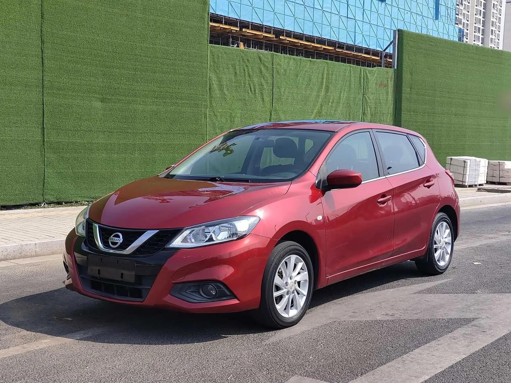 Nissan Tiida 2019 1.6L CVT Cool Edition China VI Standard — миниатюра 1