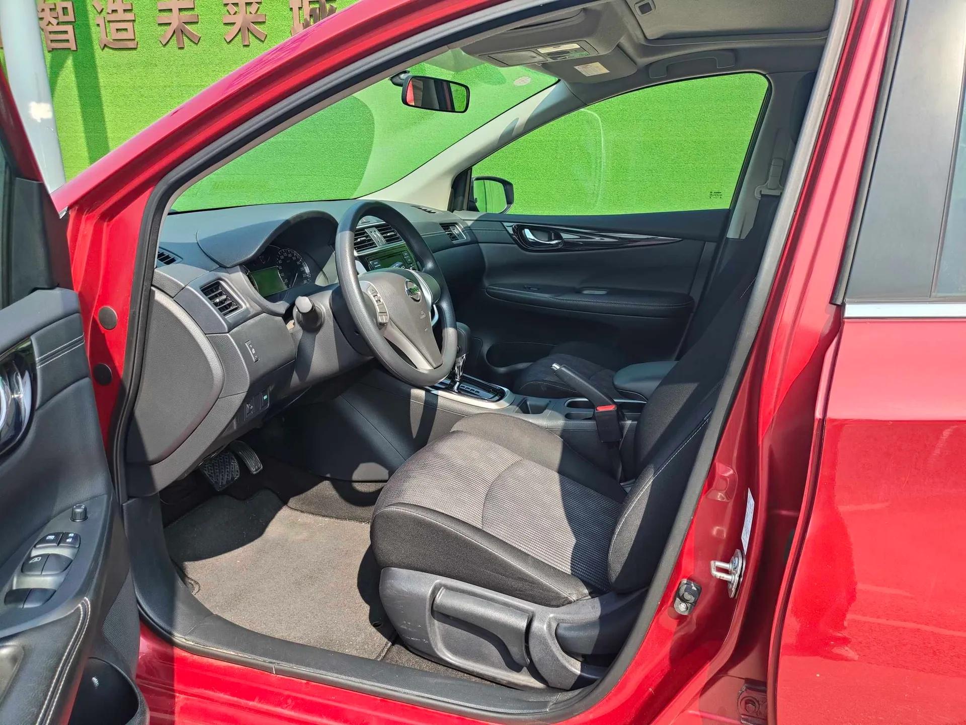 Nissan Tiida 2019 1.6L CVT Cool Edition China VI Standard — миниатюра 18