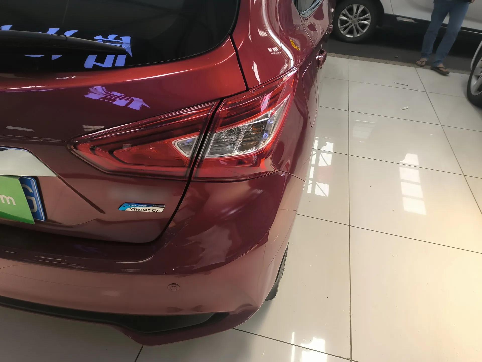 Nissan Tiida 2019 1.6L CVT Cool Edition China VI Standard — миниатюра 7