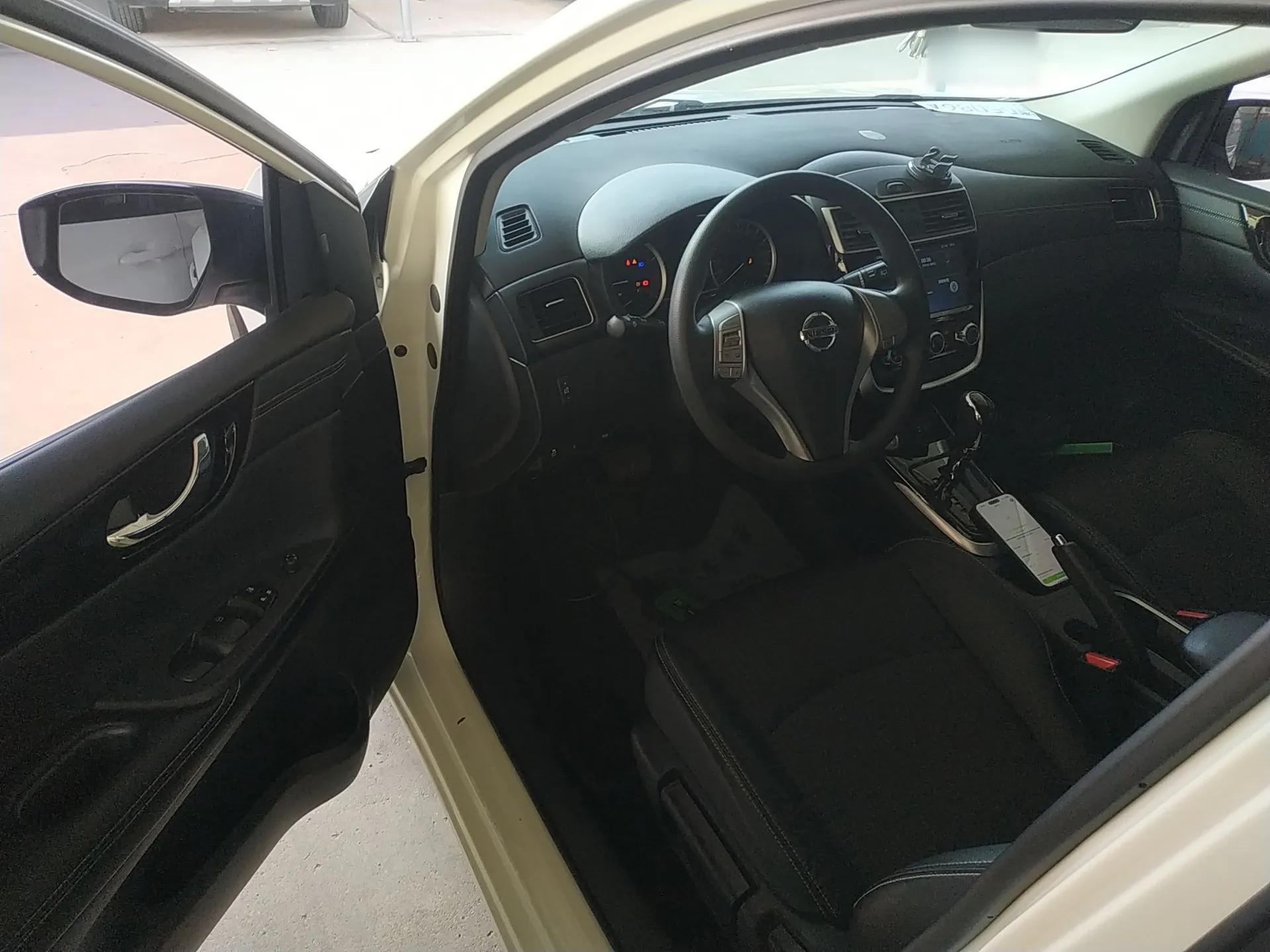 Nissan Tiida 2019 1.6L CVT Smart Drive Version China VI Standard — миниатюра 19