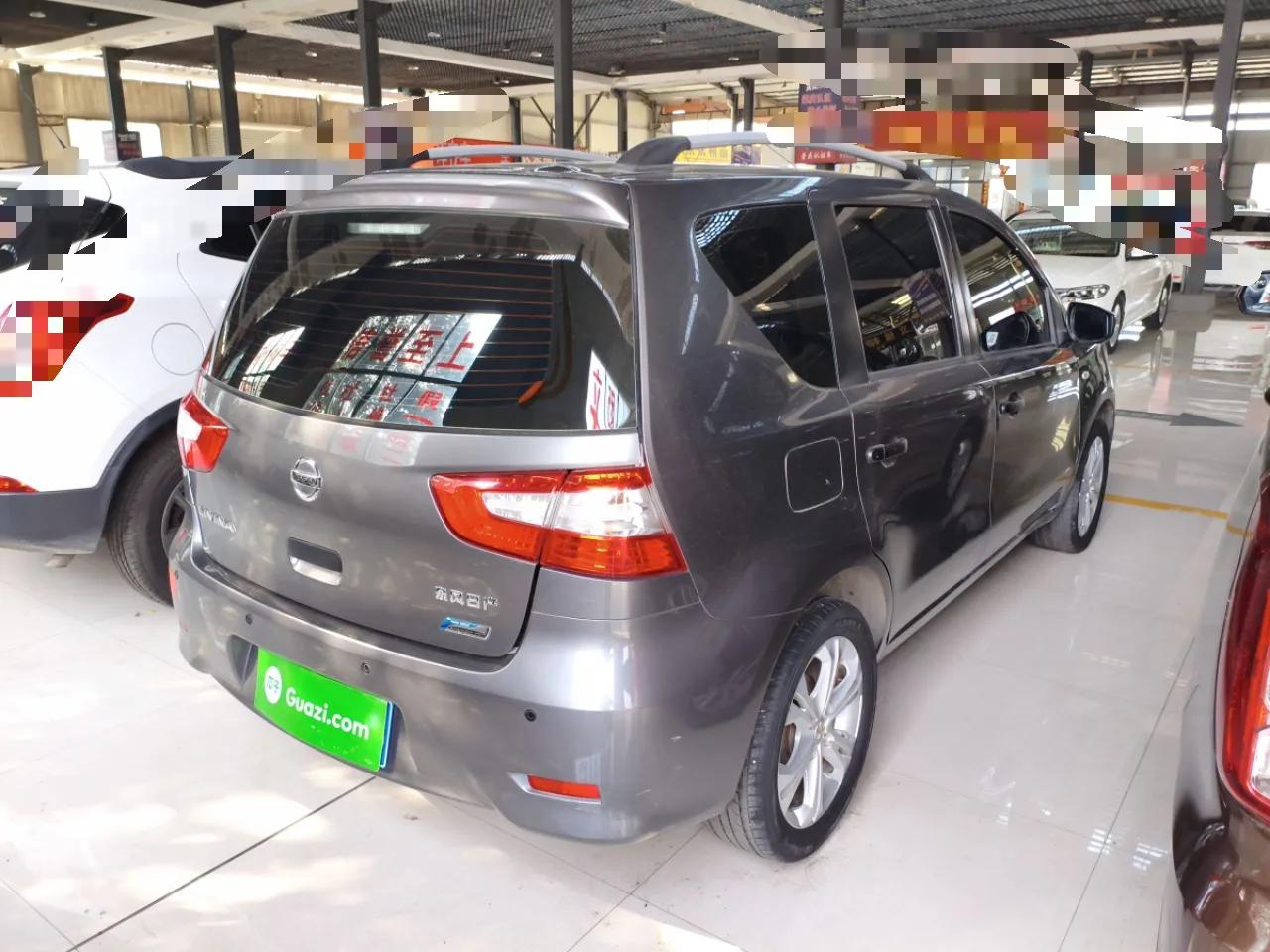 Nissan Livina 2015 1.6XE CVT Comfort Edition — миниатюра 4