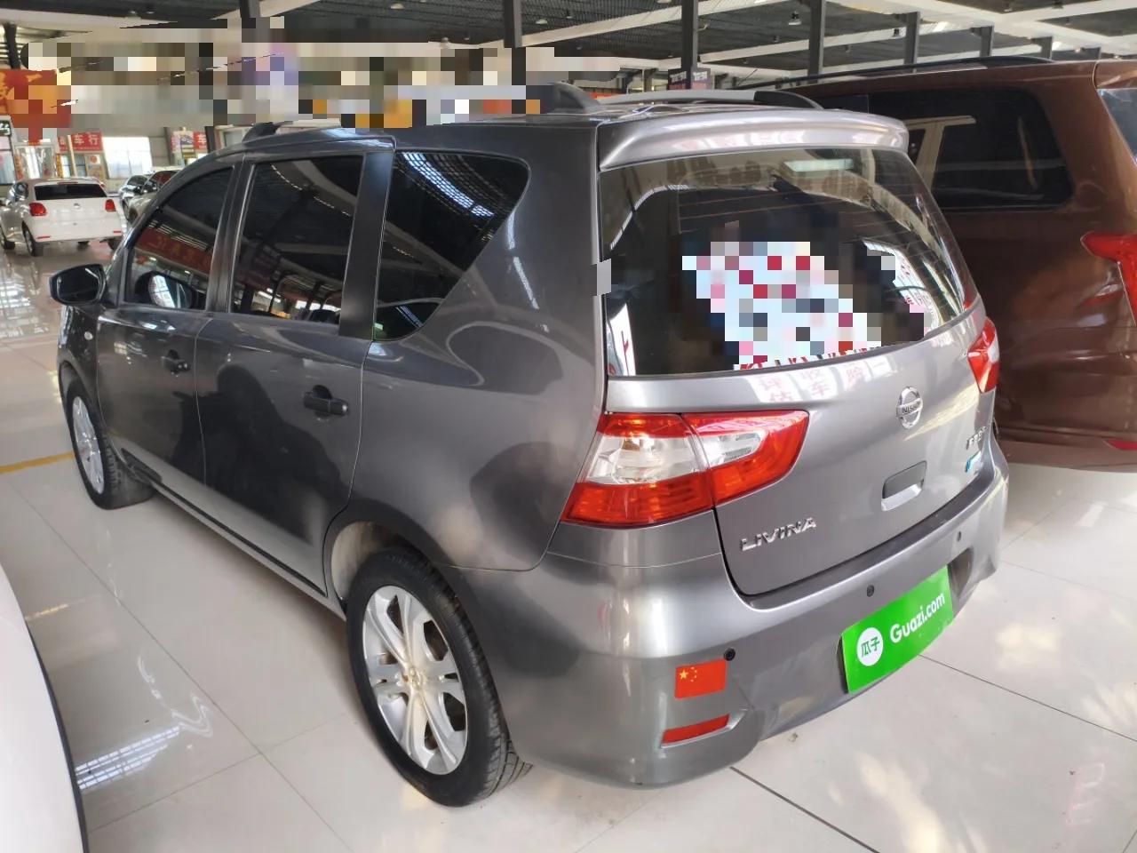 Nissan Livina 2015 1.6XE CVT Comfort Edition — миниатюра 7