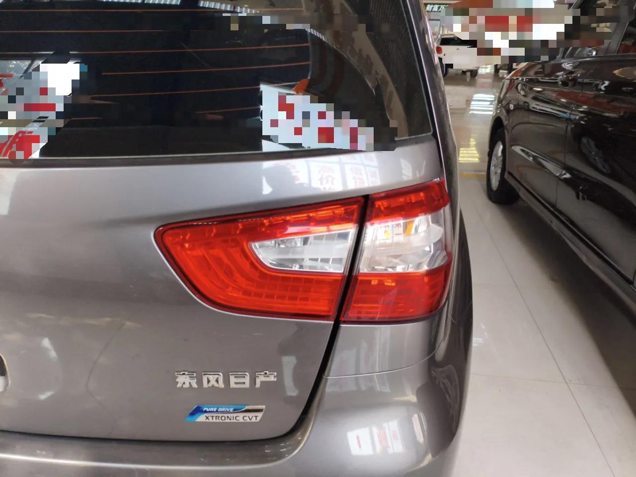 Nissan Livina 2015 1.6XE CVT Comfort Edition — миниатюра 8