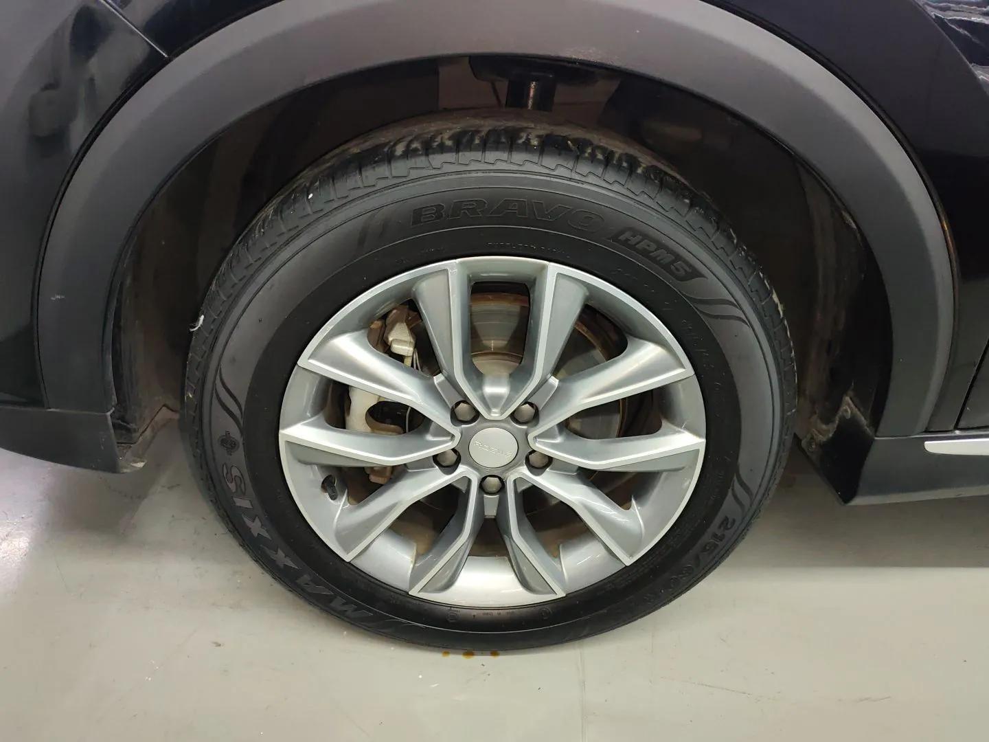 Roewe RX5 2023 PLUS 330TGI Automatic Trendsetting Smart Edition — миниатюра 8