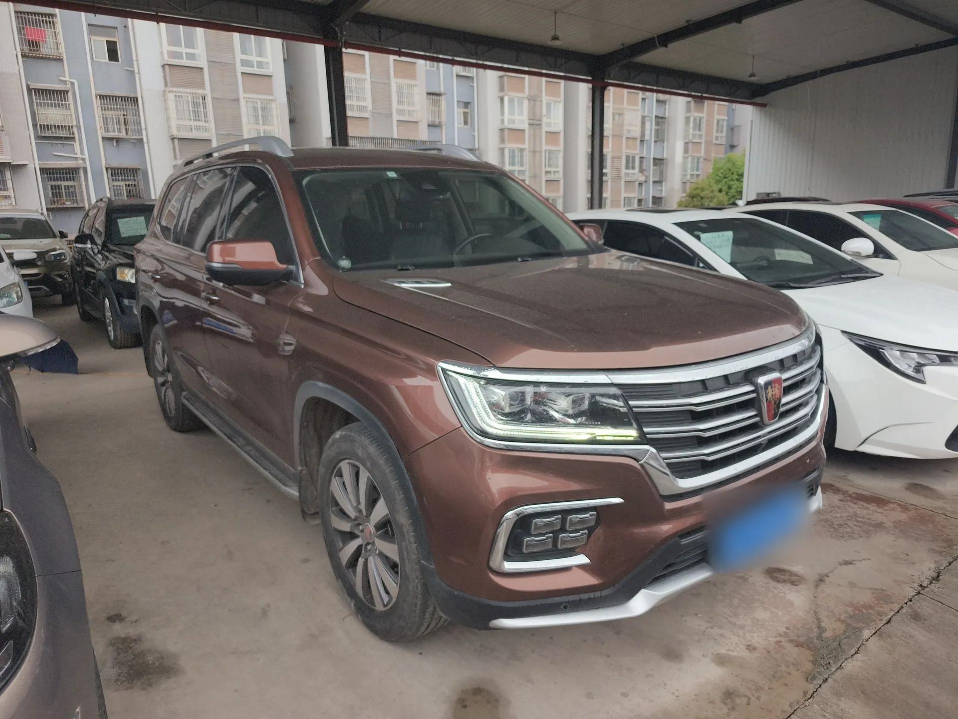Roewe RX8 2018 30T Smart Connectivity Two-Wheel Drive Supreme Edition — миниатюра 3