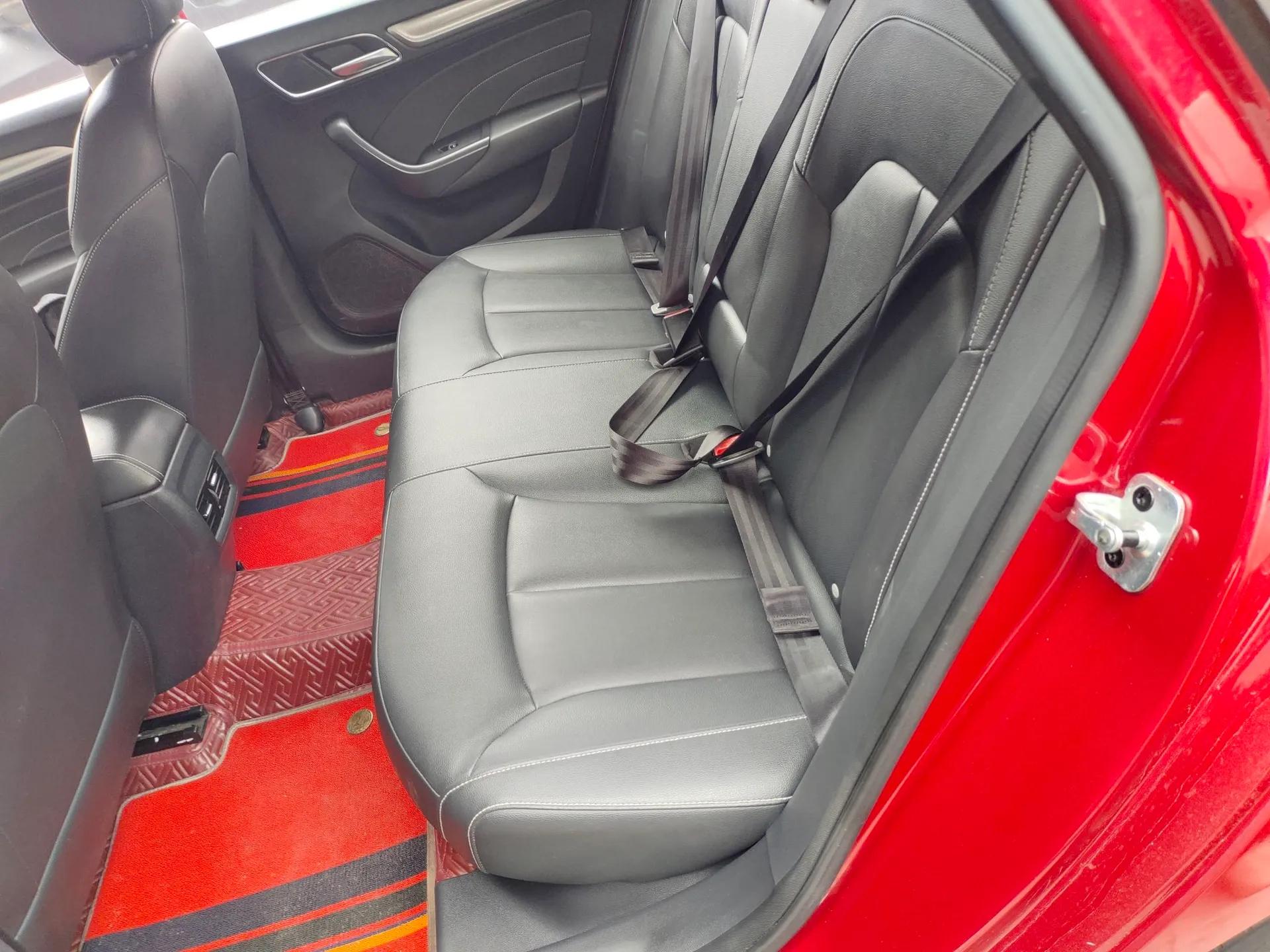 Roewe i6 2020 PLUS 1.6L CVT 4G Connected Glory Flagship Edition — миниатюра 20