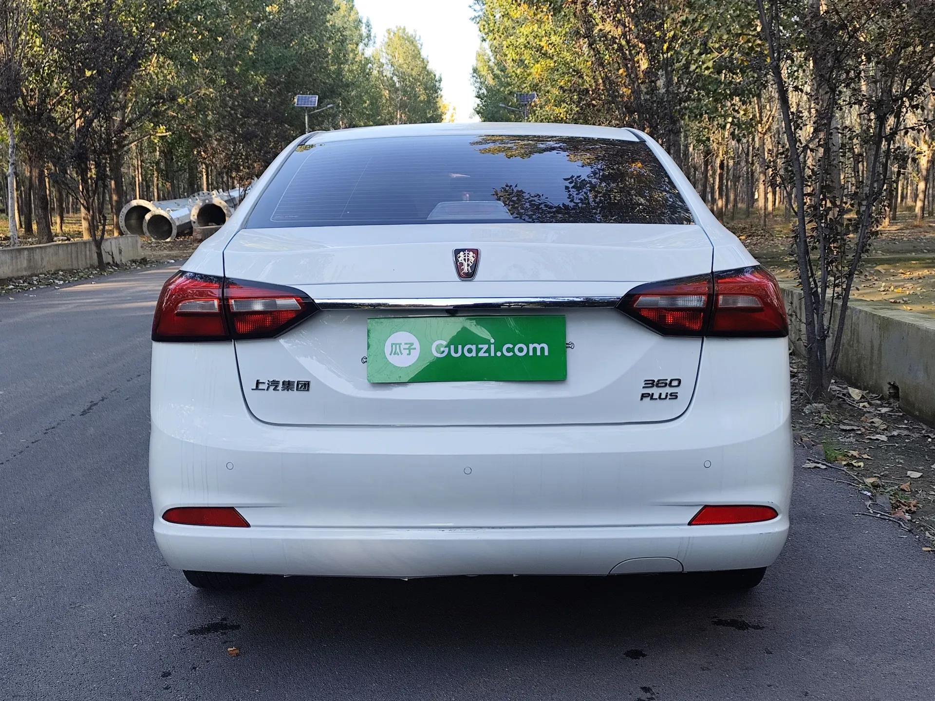 Roewe 360 2018 PLUS 1.5L Automatic Luxury Edition — миниатюра 6