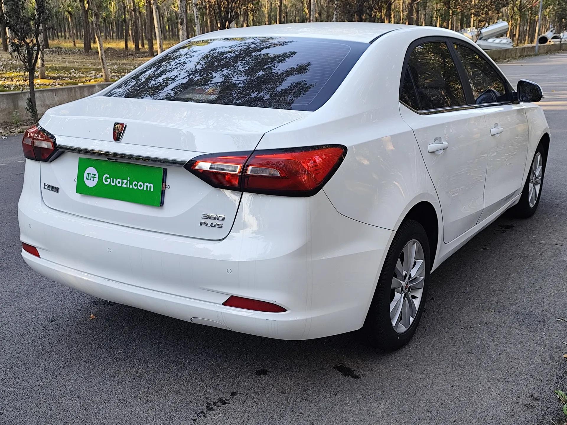 Roewe 360 2018 PLUS 1.5L Automatic Luxury Edition — миниатюра 7