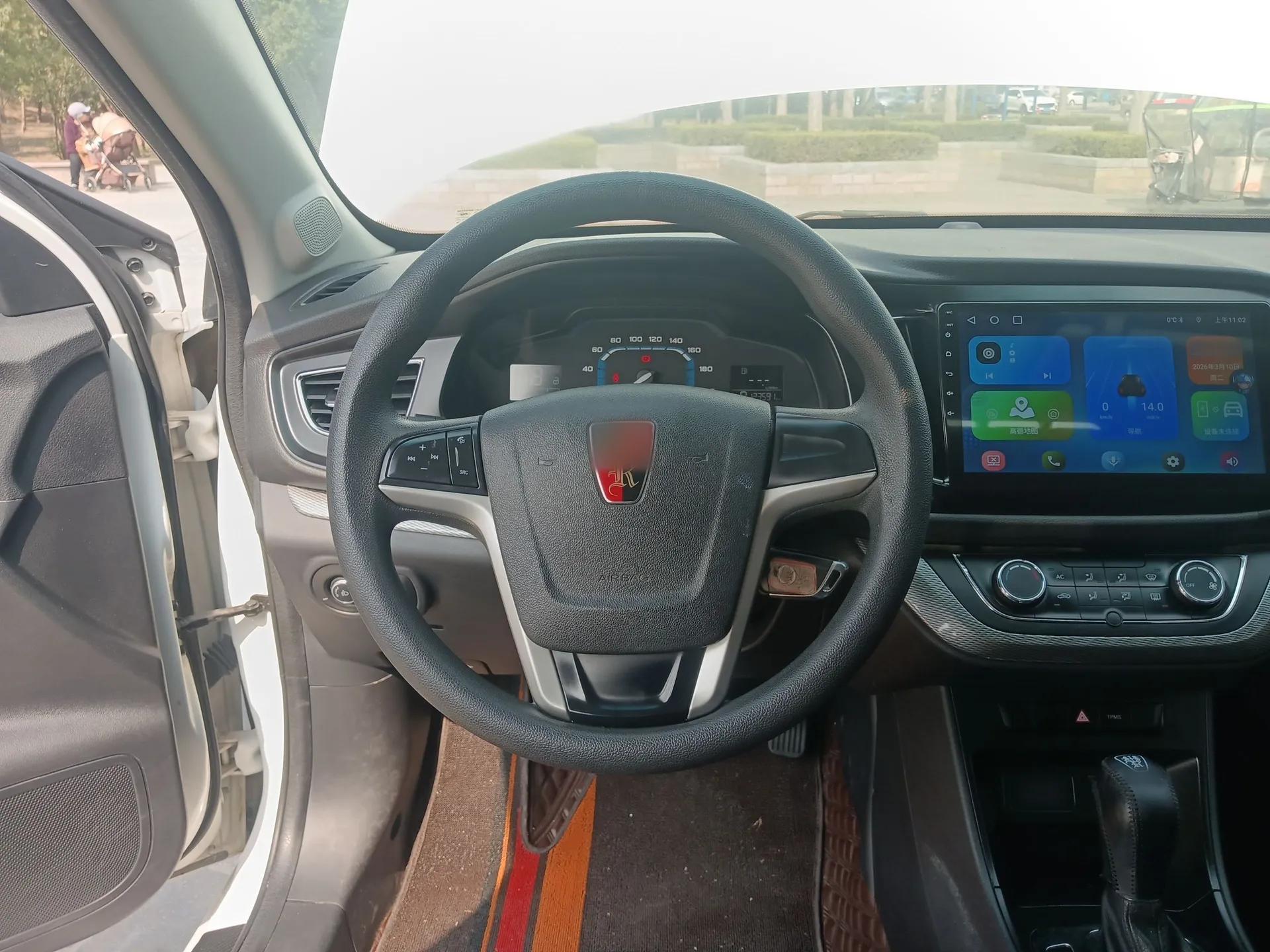 Roewe 360 2015 1.5L Automatic Luxury Edition — миниатюра 14