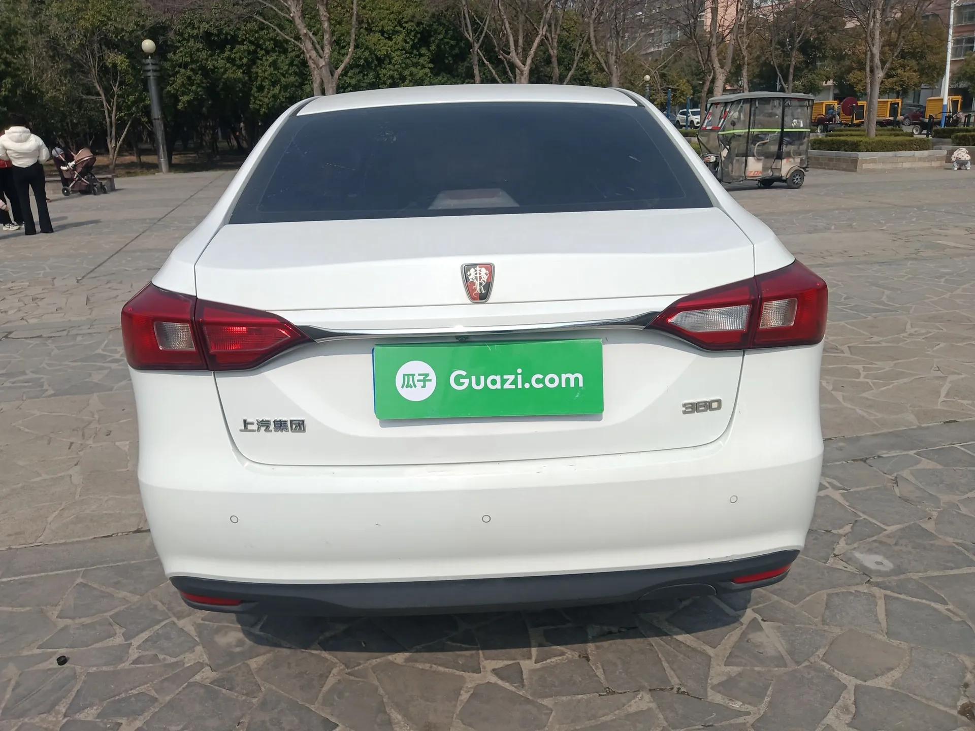Roewe 360 2015 1.5L Automatic Luxury Edition — миниатюра 5
