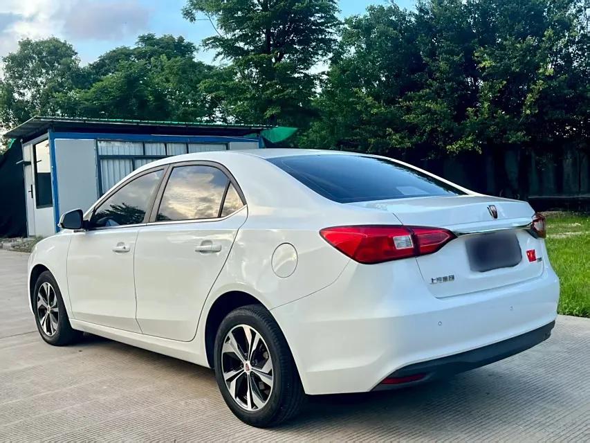 Roewe 360 2017 1.5L Manual Luxury Edition — миниатюра 4