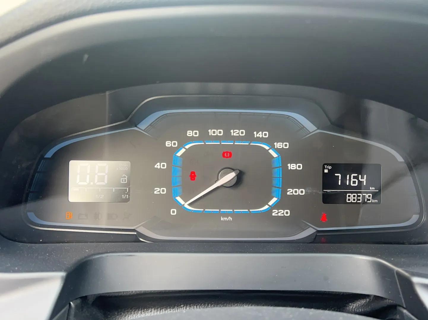 Roewe 360 2017 1.5L Manual Luxury Edition — миниатюра 8
