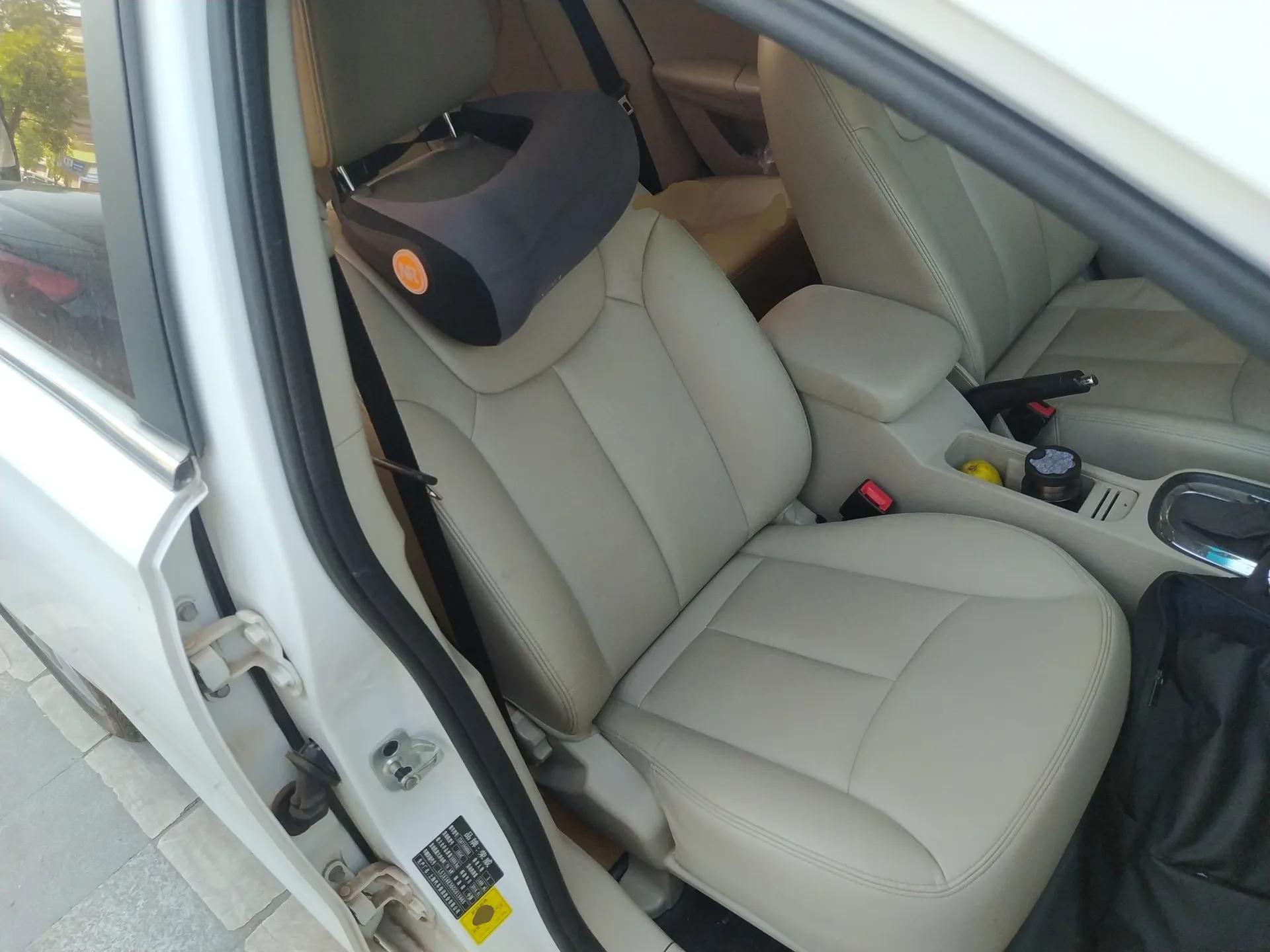 Roewe 360 2015 1.5L Automatic Luxury Edition — миниатюра 23
