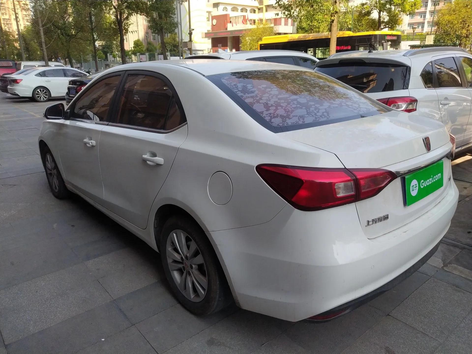 Roewe 360 2015 1.5L Automatic Luxury Edition — миниатюра 4