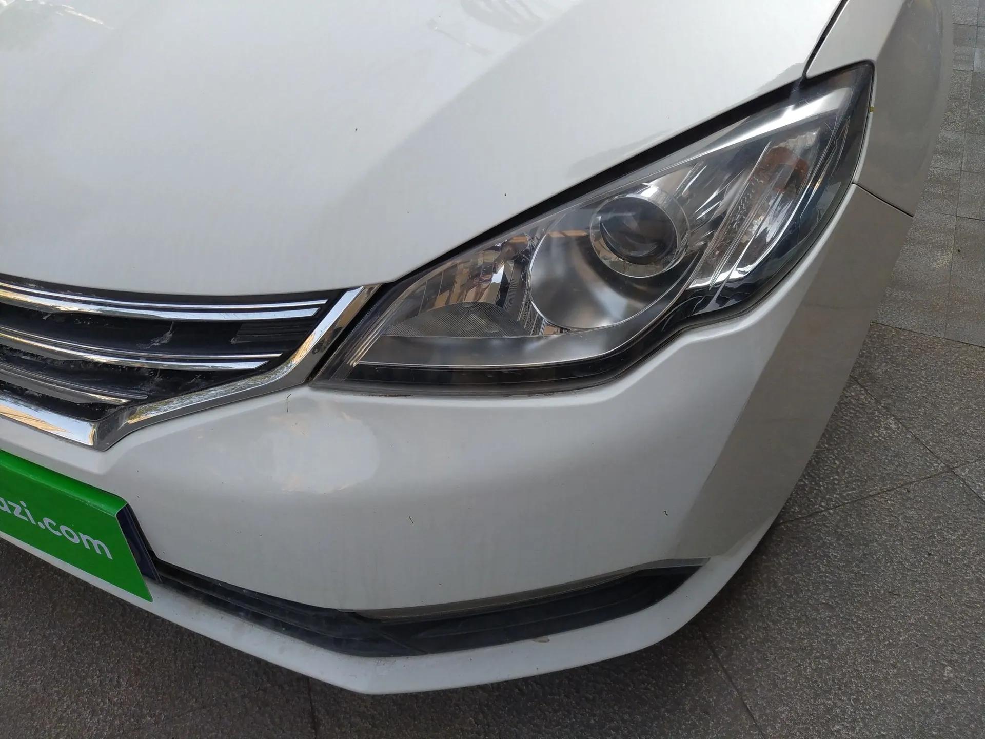Roewe 360 2015 1.5L Automatic Luxury Edition — миниатюра 9
