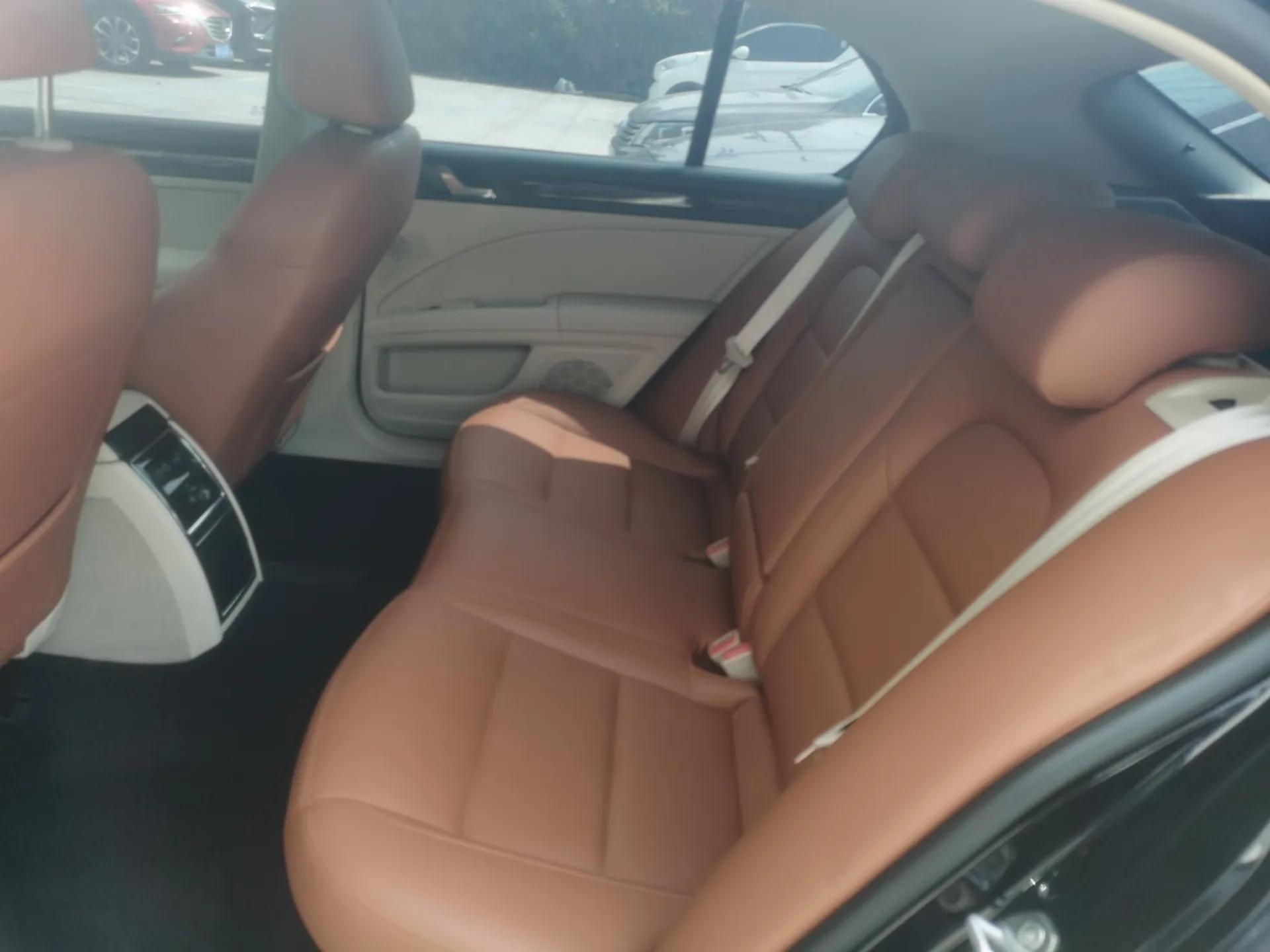 Skoda Superb 2013 1.8TSI Automatic MingShi Edition — миниатюра 19