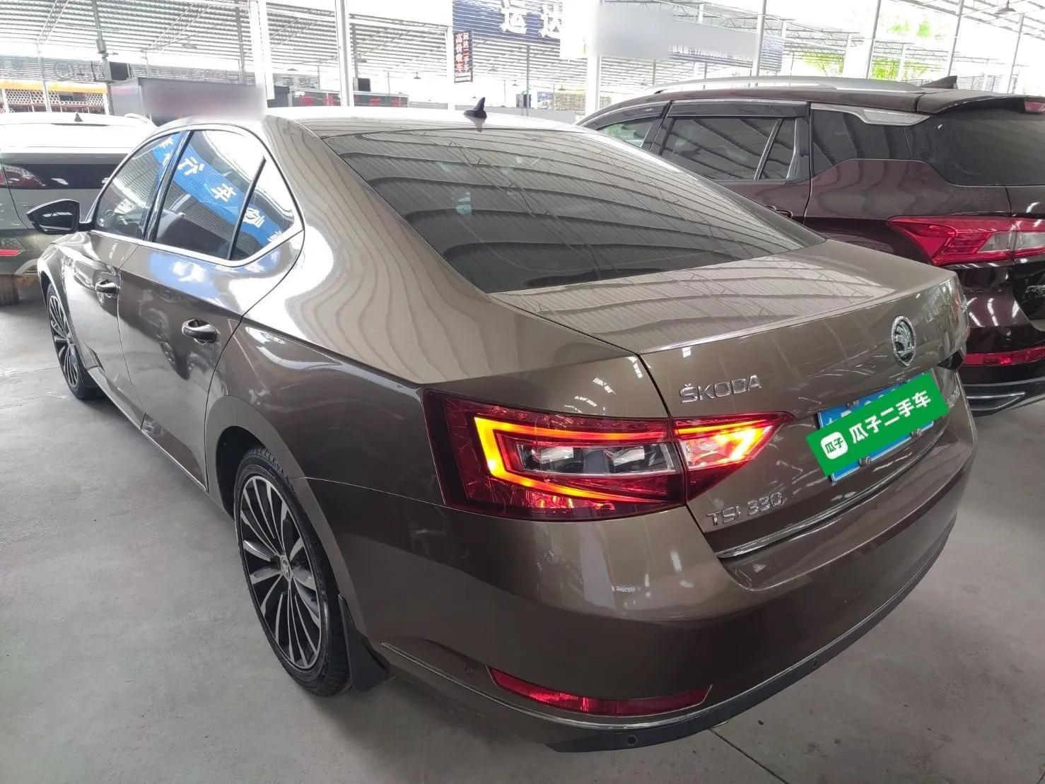 Skoda Superb 2016 TSI330 DSG Smart Drive Edition — миниатюра 7