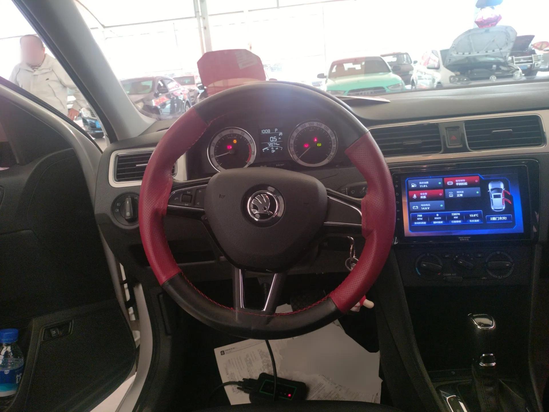 Skoda Rapid 2019 1.5L Automatic Comfort Edition China V Standard — миниатюра 14