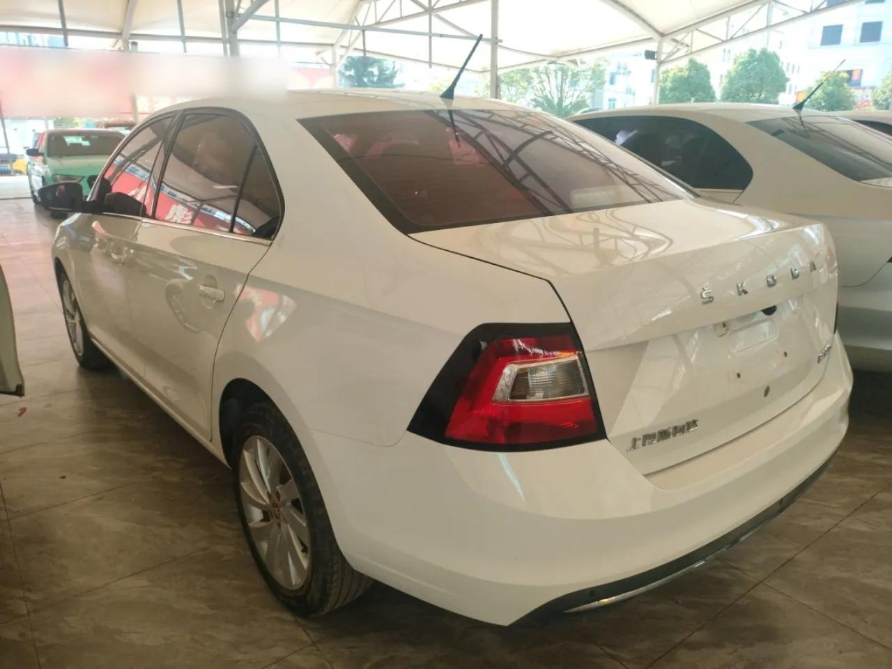 Skoda Rapid 2019 1.5L Automatic Comfort Edition China V Standard — миниатюра 4