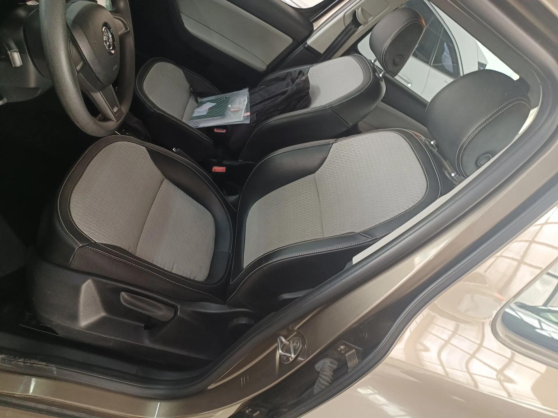 Skoda Yeti 2017 TSI280 DSG Advanced Edition — миниатюра 18