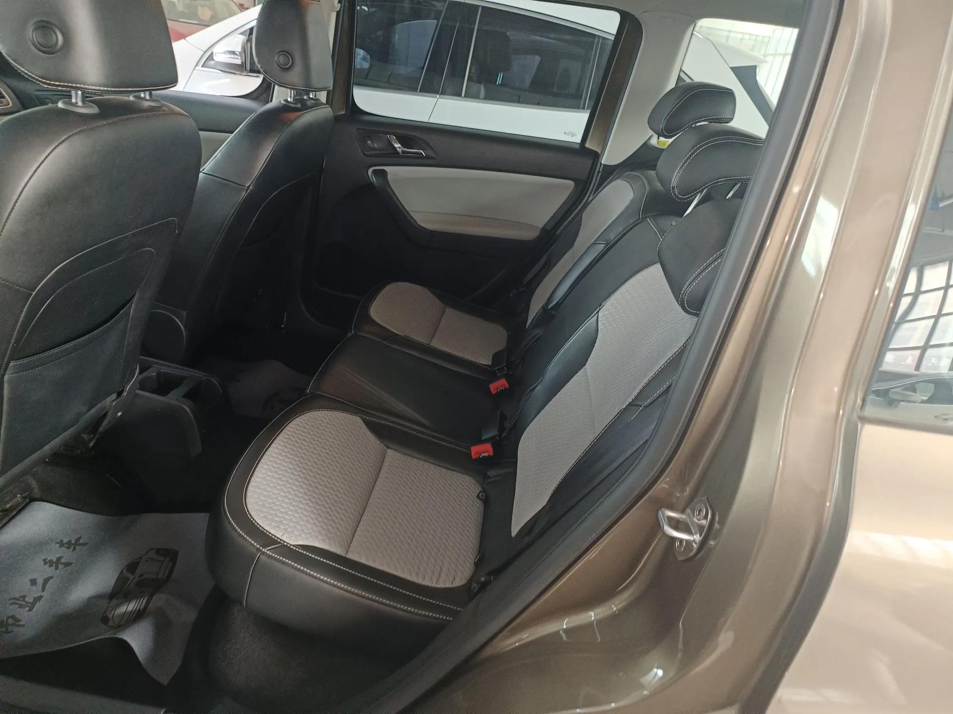 Skoda Yeti 2017 TSI280 DSG Advanced Edition — миниатюра 20
