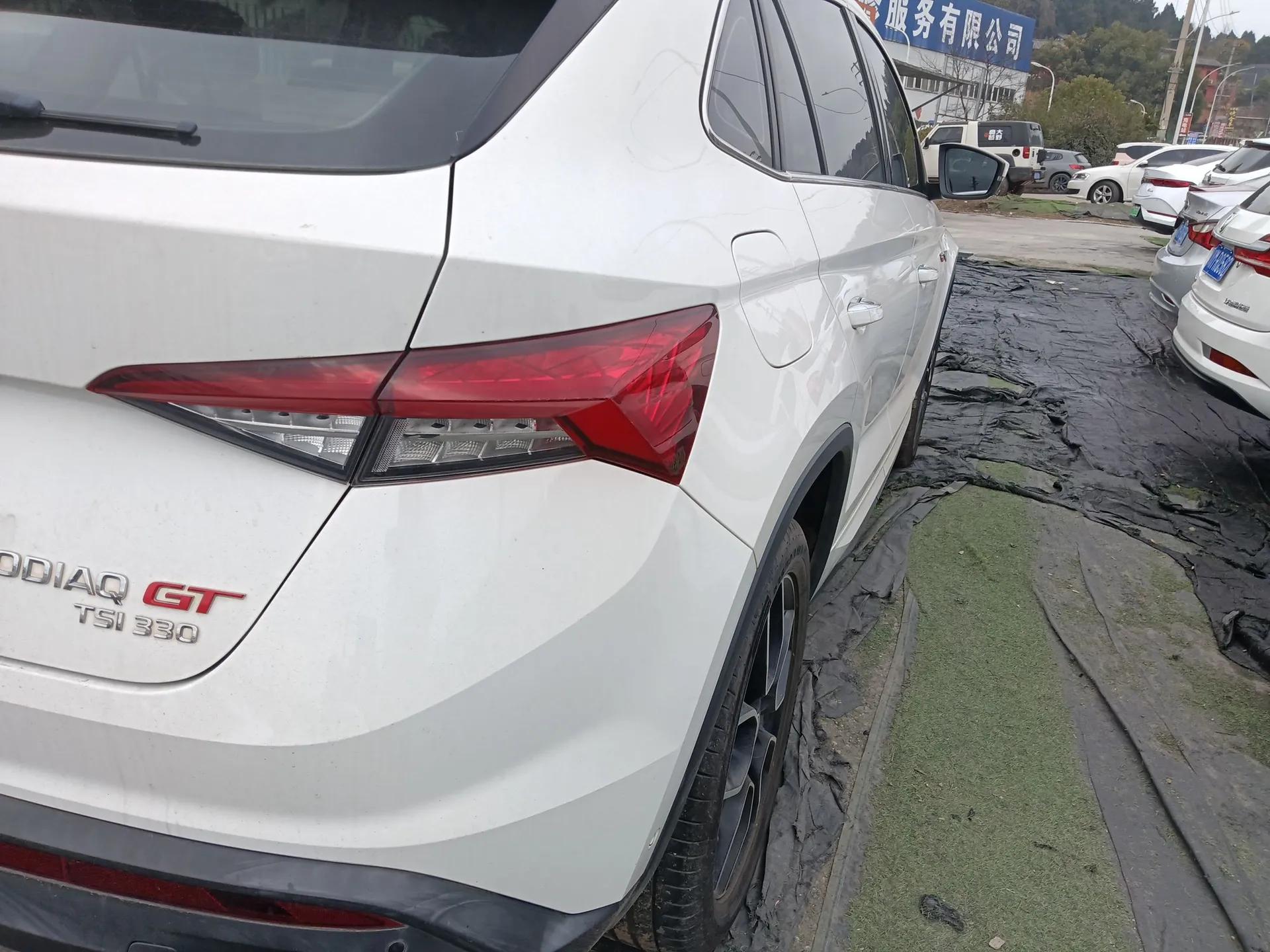 Skoda Kodiaq GT 2019 TSI330 Two-Wheel-Drive Luxury Edition China VI Standard — миниатюра 7