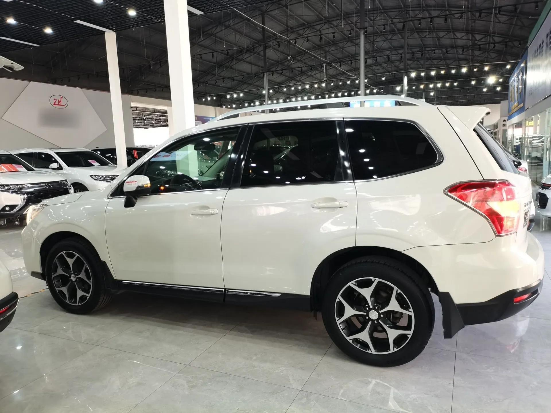 Subaru Forester 2015 2.0i Special Edition Commemorative Model — миниатюра 4