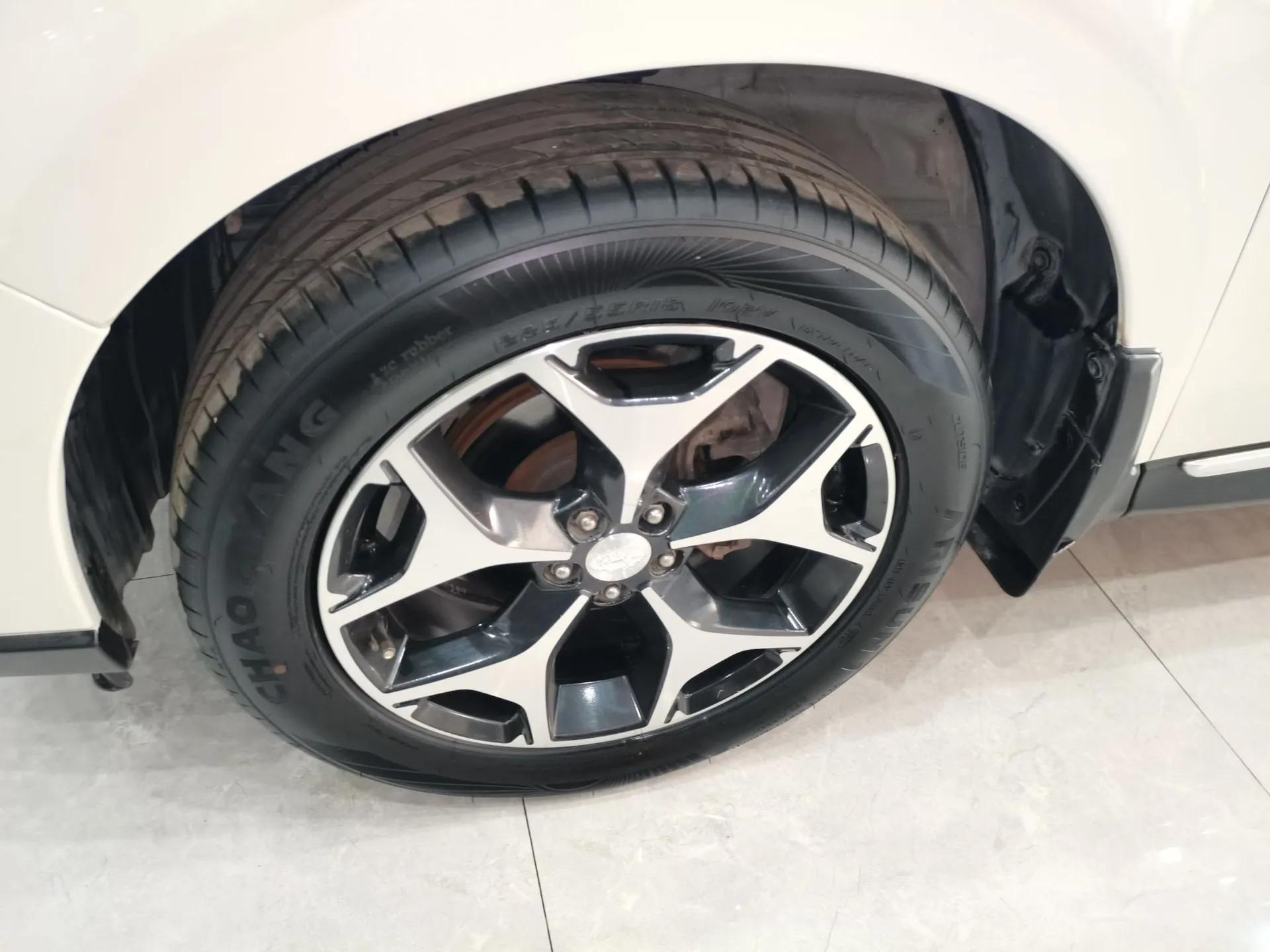 Subaru Forester 2015 2.0i Special Edition Commemorative Model — миниатюра 8