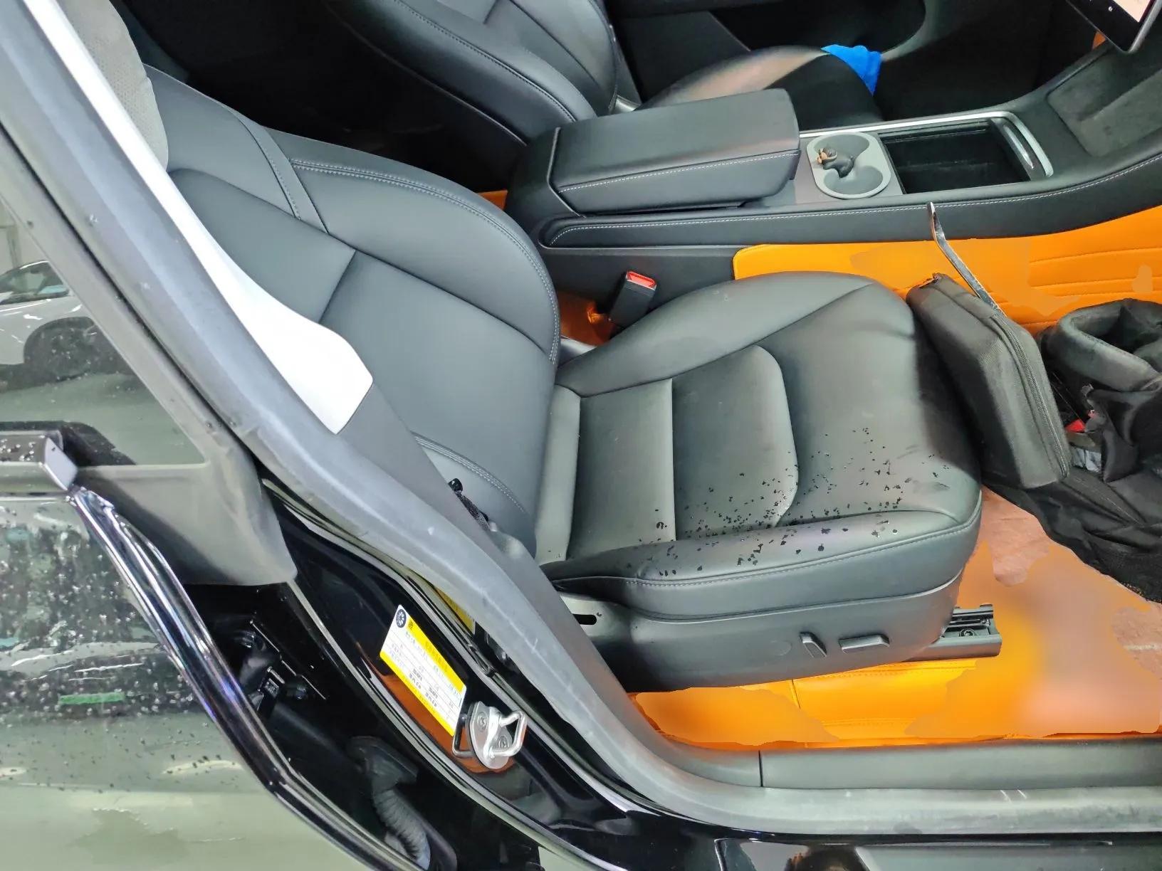 Tesla Model Y 2022 Rear-Wheel-Drive Version — миниатюра 23