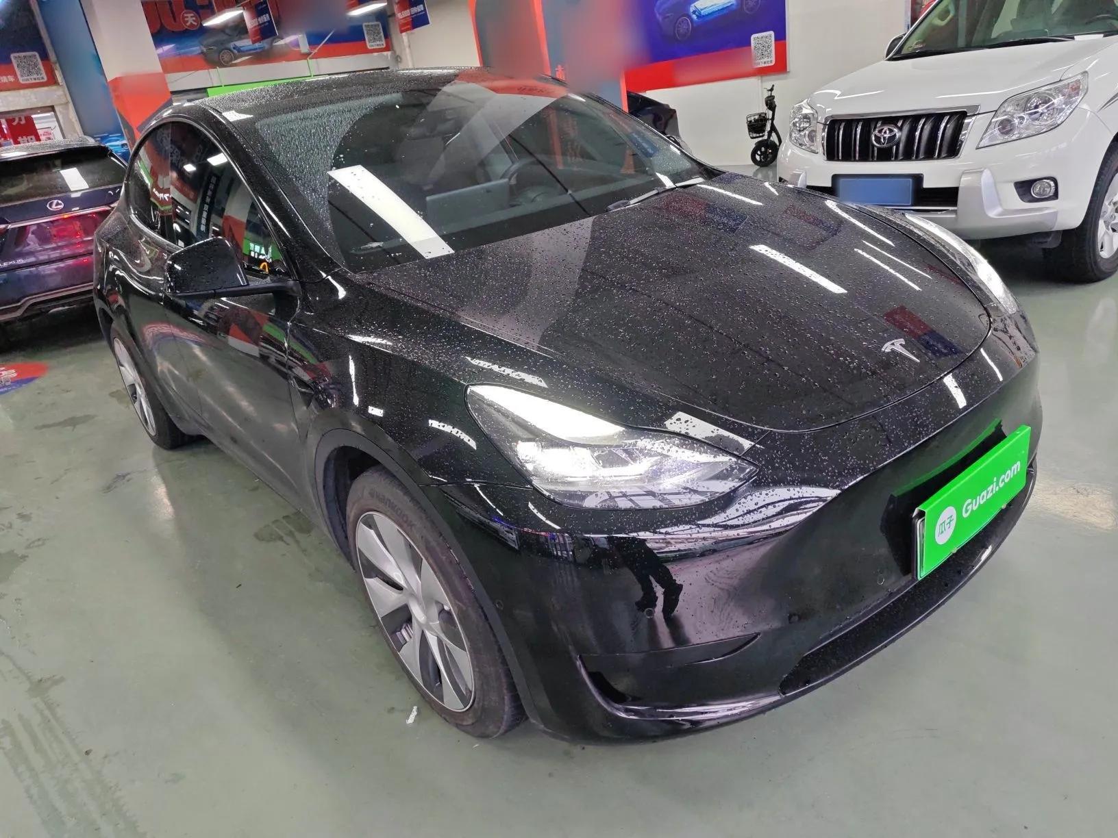 Tesla Model Y 2022 Rear-Wheel-Drive Version — миниатюра 6