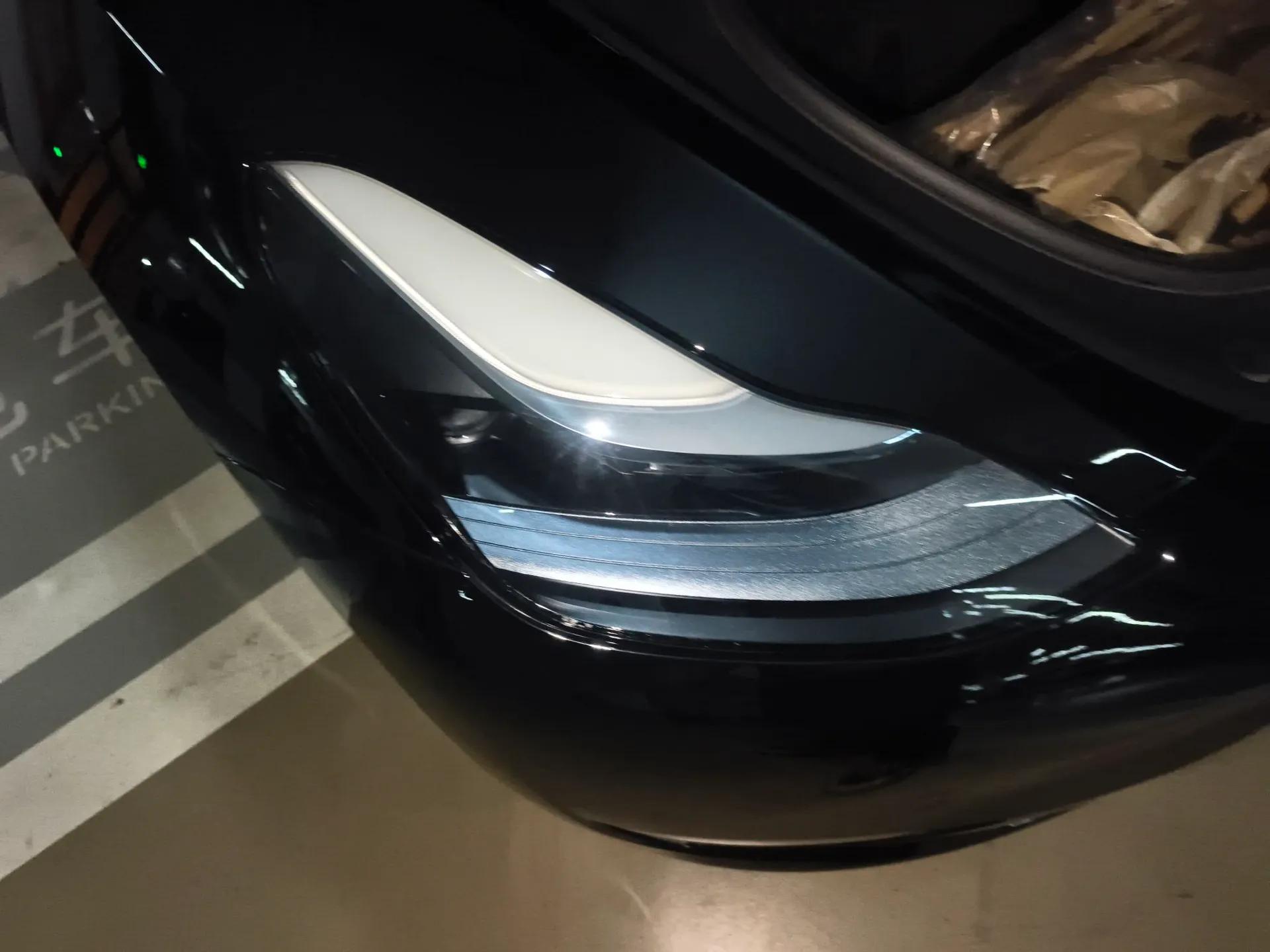 Tesla Model Y 2023 Rear-Wheel-Drive Version — миниатюра 7