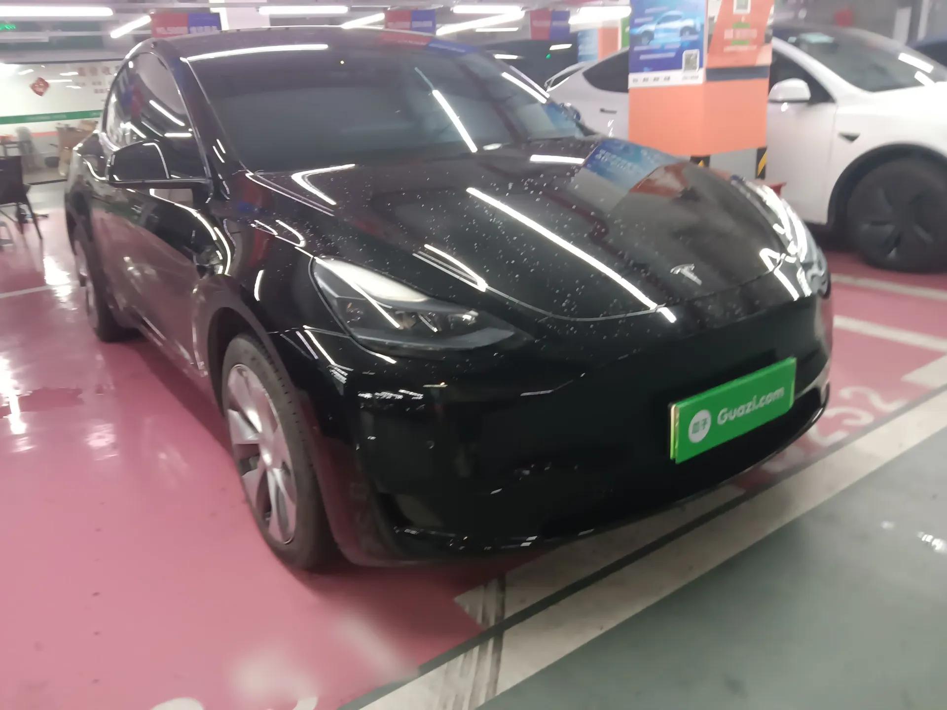 Tesla Model Y 2022 Revised Version Rear-Wheel Drive — миниатюра 3