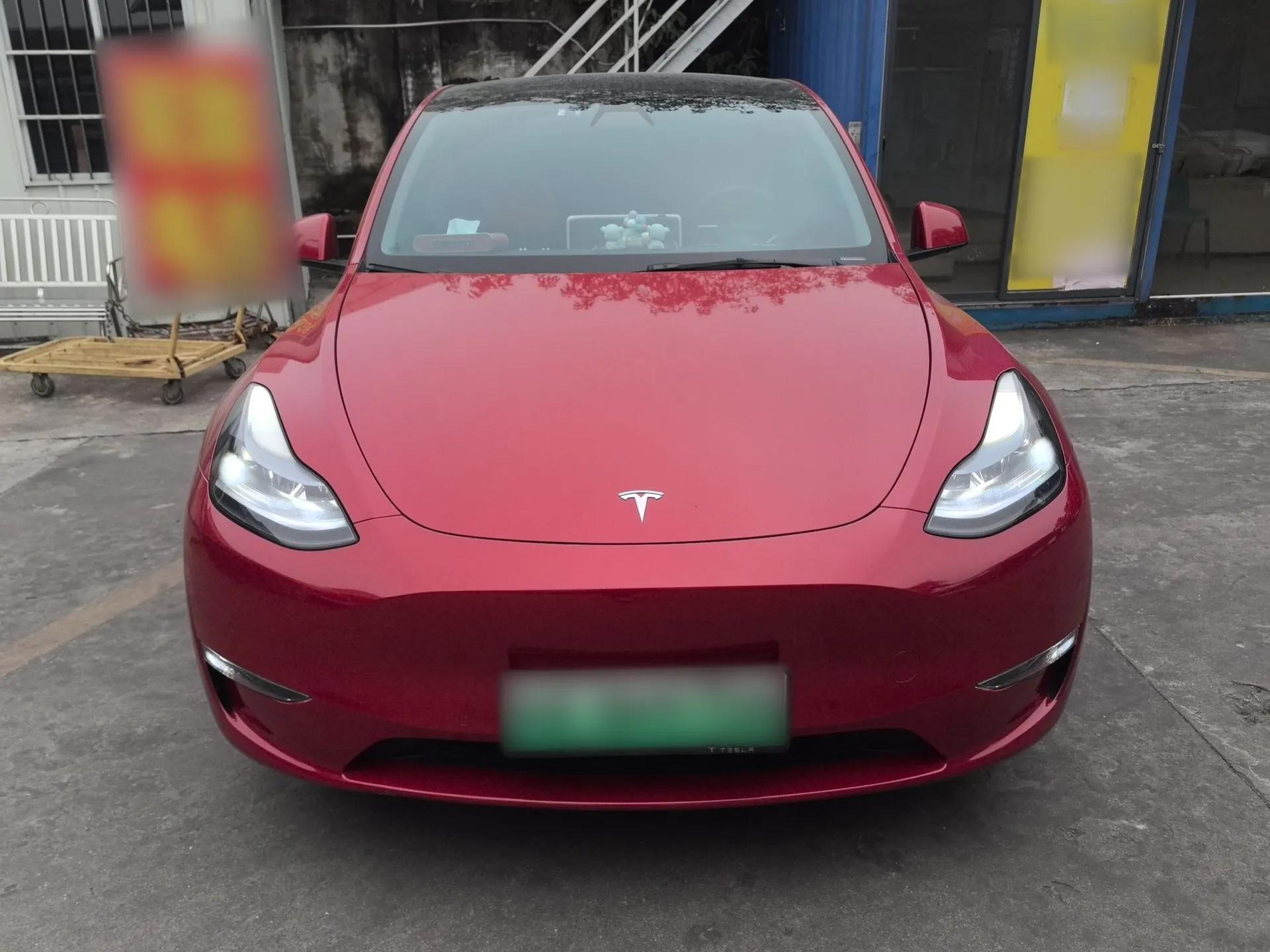 Tesla Model Y 2022 Revised Version Long-Range All-Wheel Drive — миниатюра 3