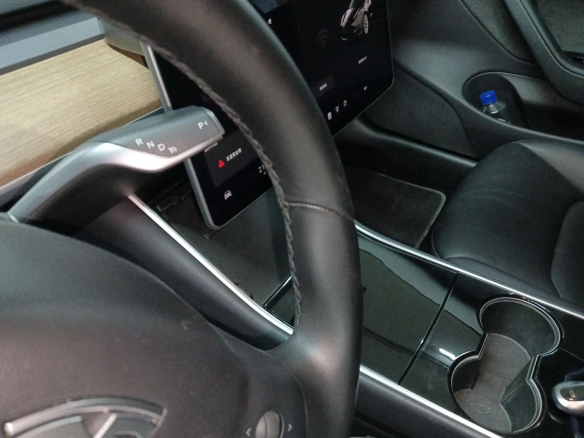 Tesla Model 3 2019 Long-Range Rear-Wheel-Drive Version — миниатюра 15
